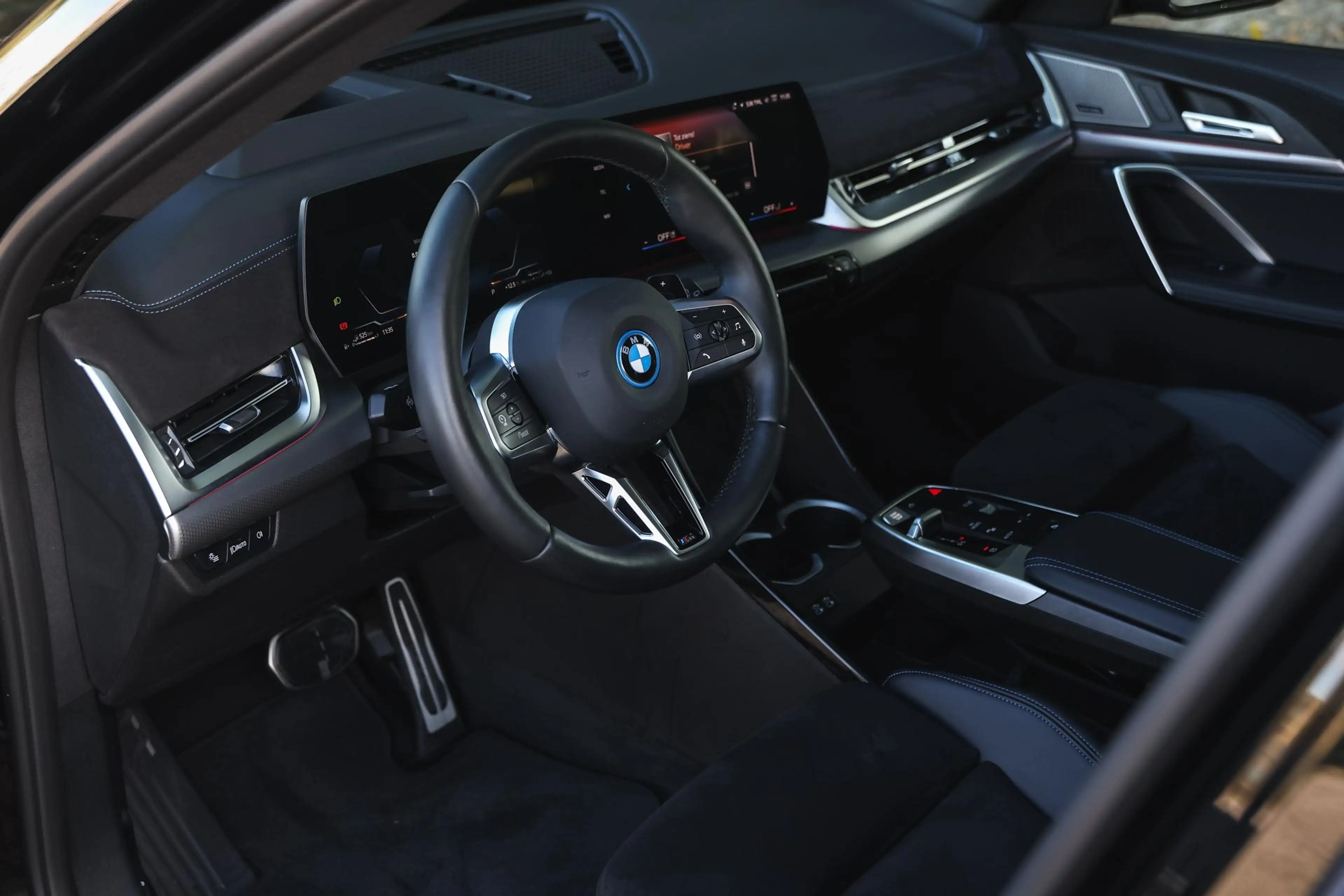 BMW X1 xDrive25e M Sport Automaat / Trekhaak / Panoramada — photo 11