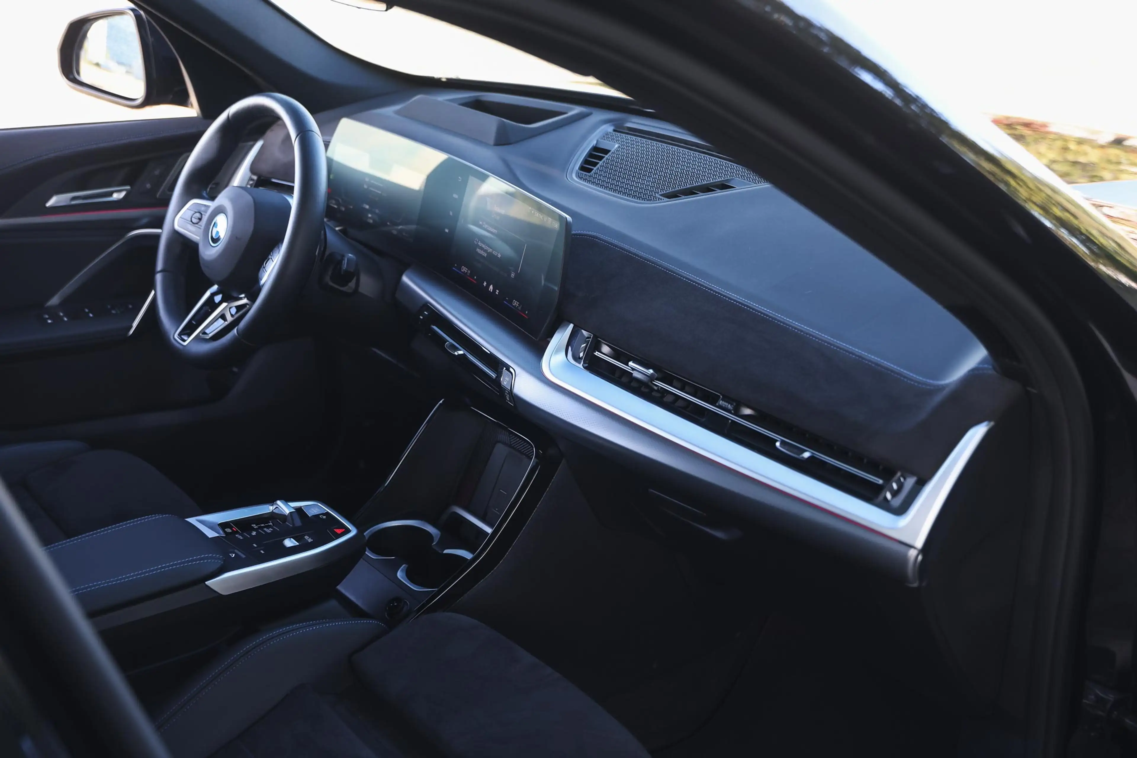 BMW X1 xDrive25e M Sport Automaat / Trekhaak / Panoramada — photo 15