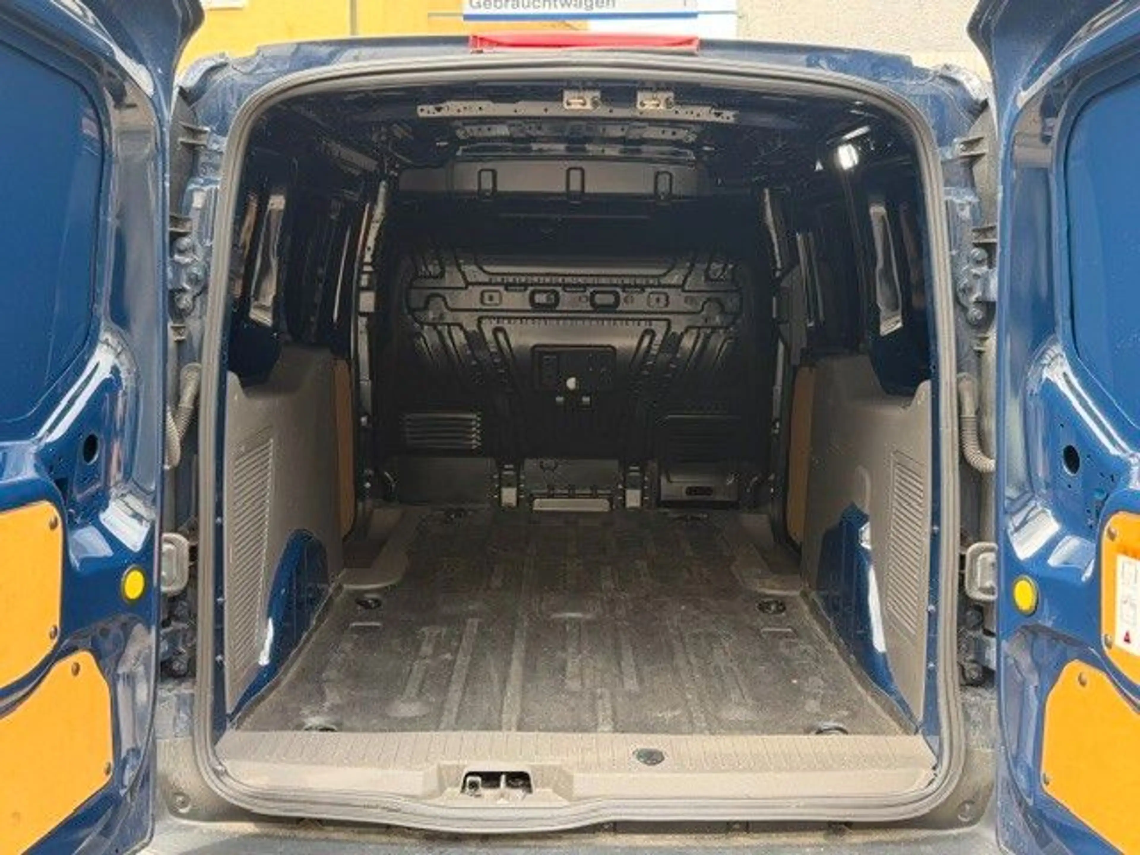 Ford Transit Connect 1.5 EcoBlue Trend Auto./TEMPOMAT — photo 11