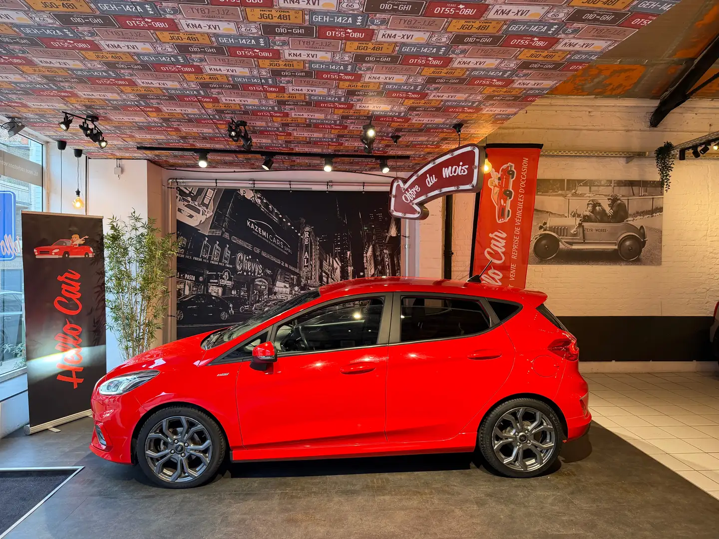 Ford Fiesta Fiesta 1.0 ST-Line * JANTES 17 " * CARPLAY * AIRCO Rouge - 2