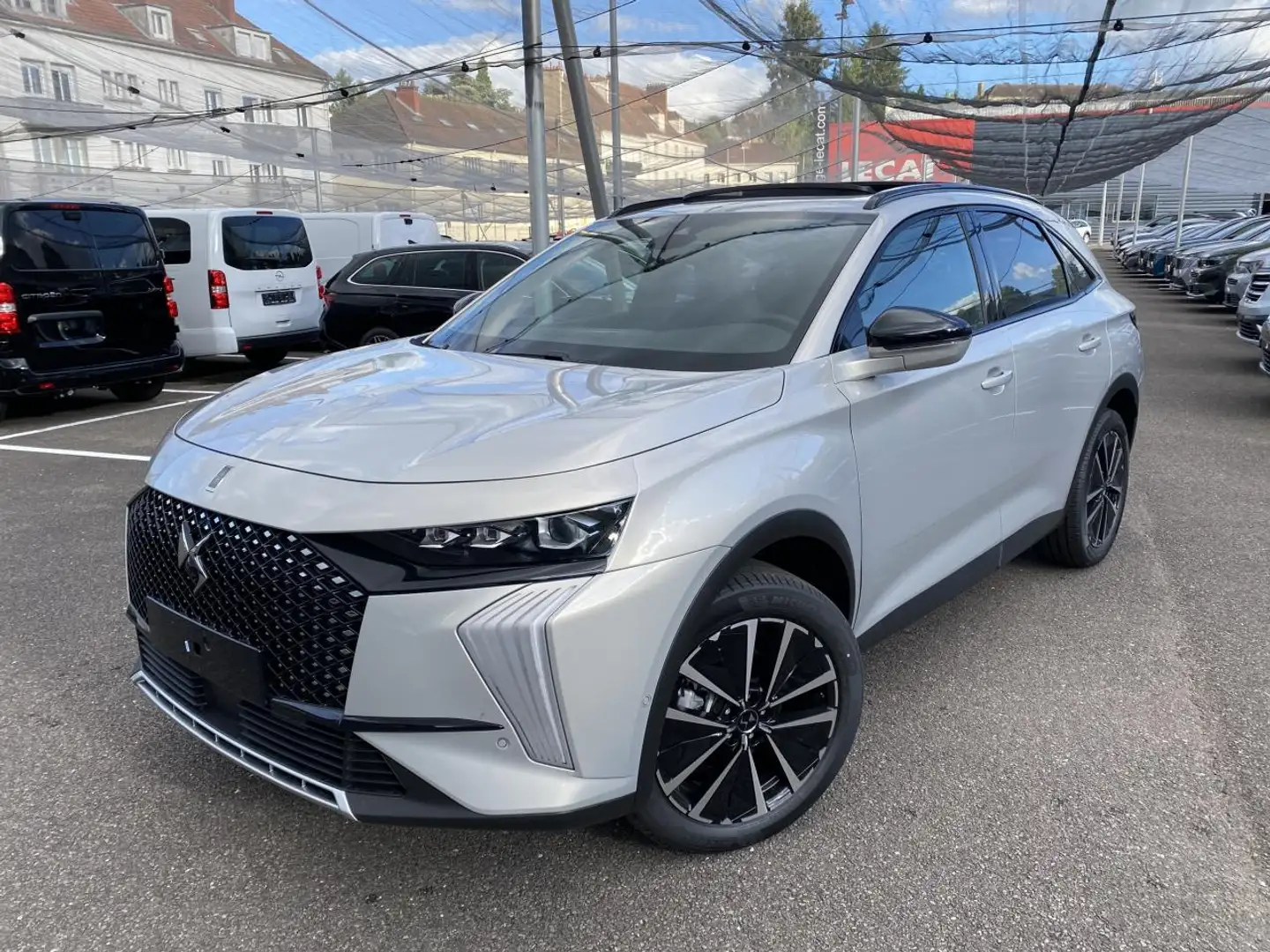 DS Automobiles DS 7 (2) 1.5 BlueHDi 130 EAT8 Etoile TOIT OUVRANT / NIGHT VISION / SIEGES MASSANTS - 1