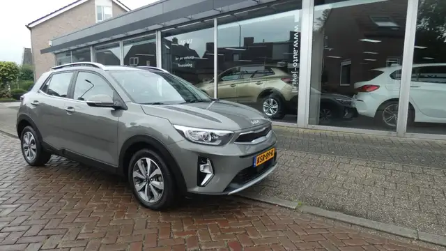 Kia Stonic 1.0 T-GDI - MHEV *  NAVI * A.C * L.M.V * CAMARA *