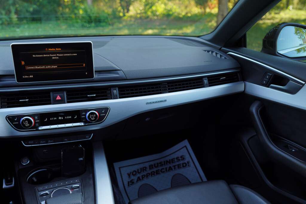 2019 Audi A5 Progressiv 45 S-Line Sunroof Navigation BSM. thumb 23