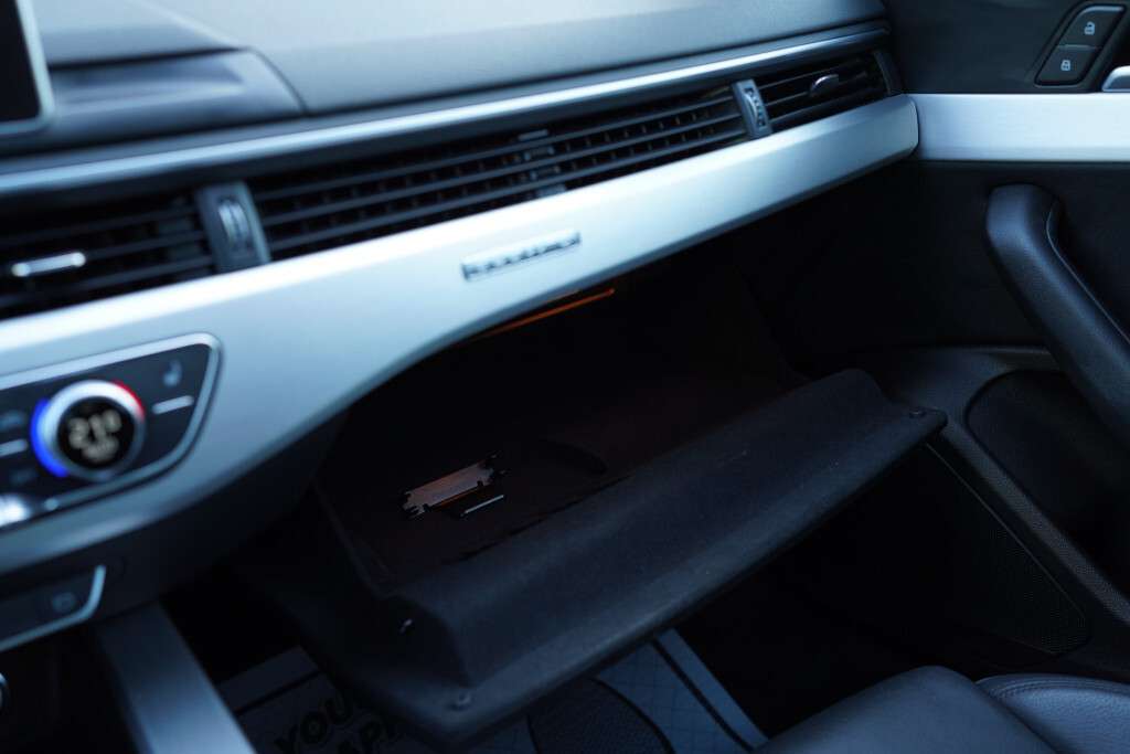 2019 Audi A5 Progressiv 45 S-Line Sunroof Navigation BSM. thumb 39