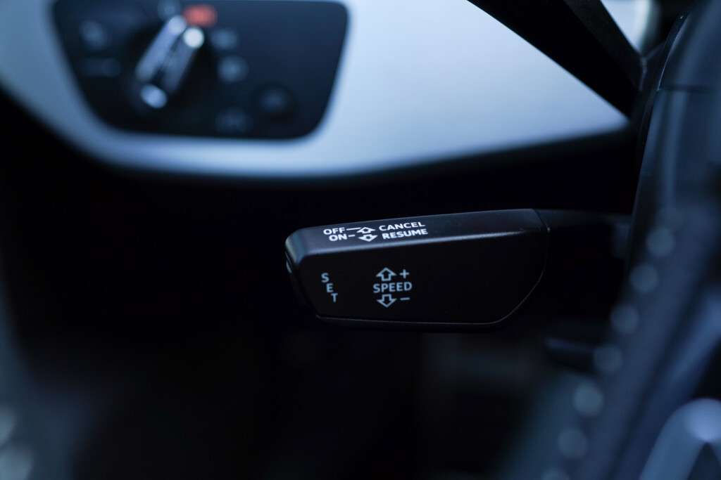 2019 Audi A5 Progressiv 45 S-Line Sunroof Navigation BSM. thumb 30
