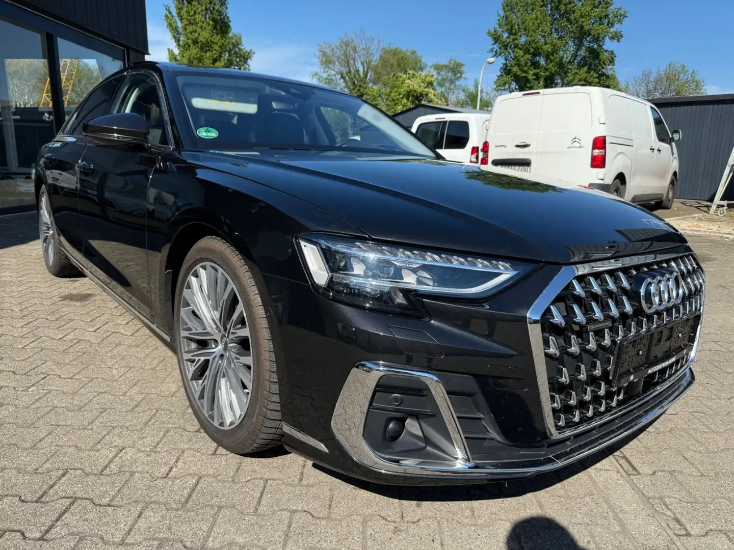 Audi A8 50 TDI quattro Fond Paket Sthzg Massage VOLL Grau - 1