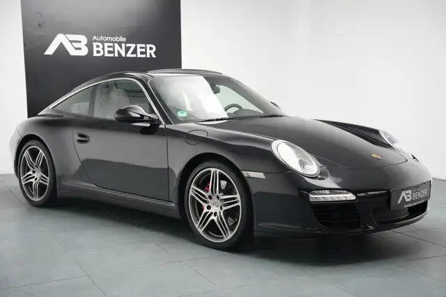 Porsche Targa view 2