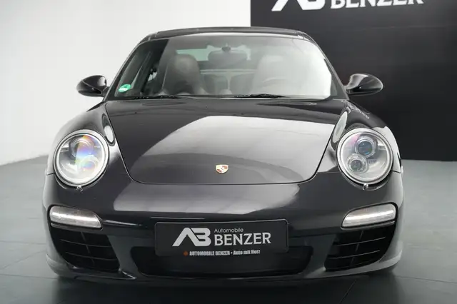 Porsche Targa view 3