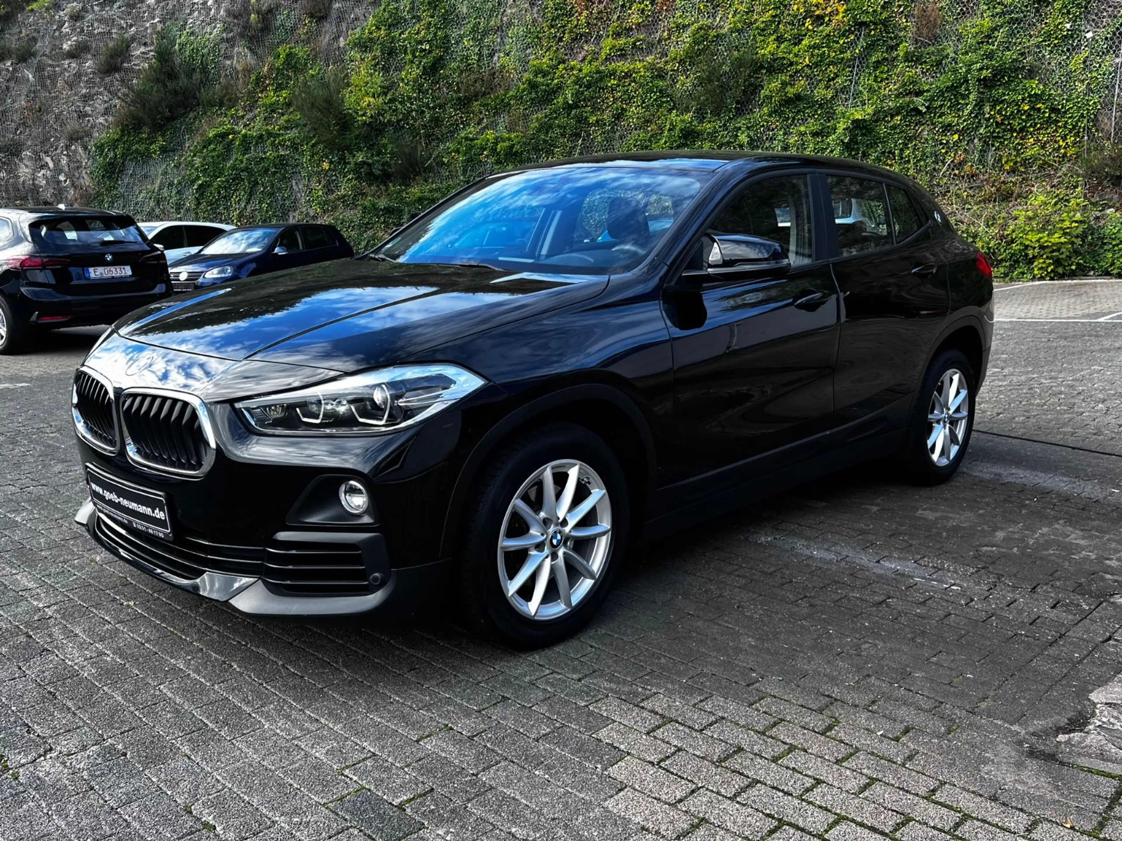 BMW X2 sDrive 18 i Aut. Advant. Navi HIFI Kamera LED — photo 5