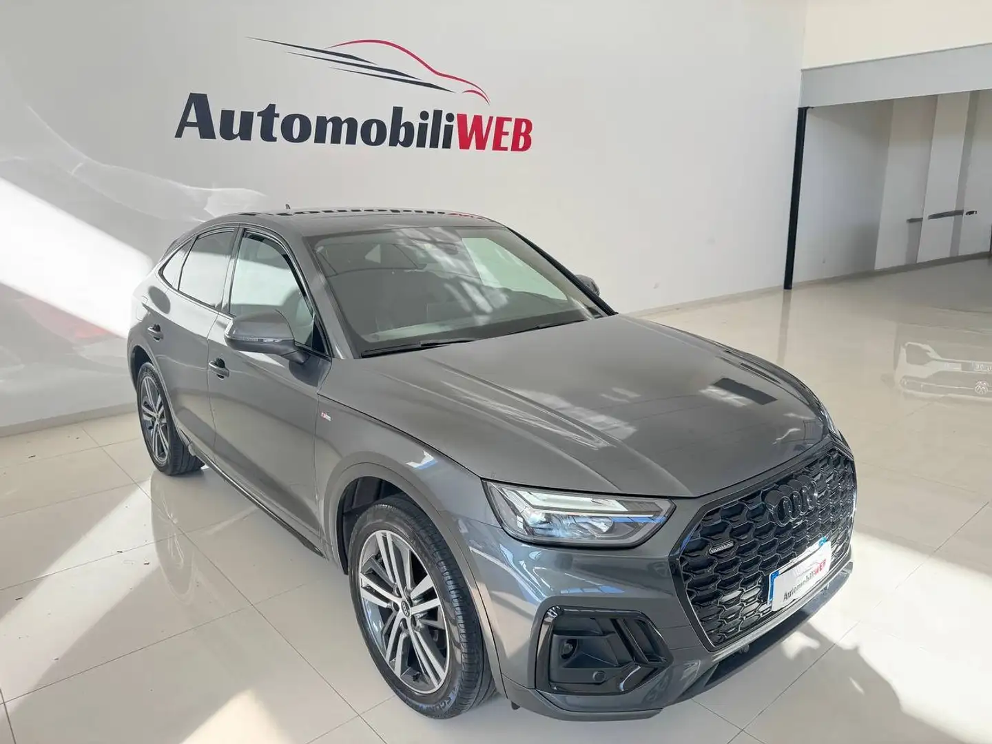 Audi Q5 S-LINE IDENTITY BLACK Grigio - 2