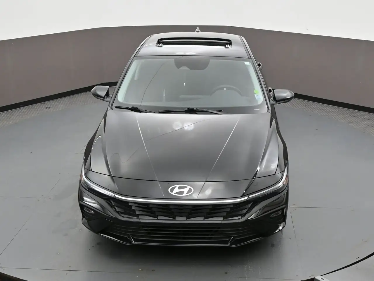 Hyundai ELANTRA снимка Hyundai ELANTRA