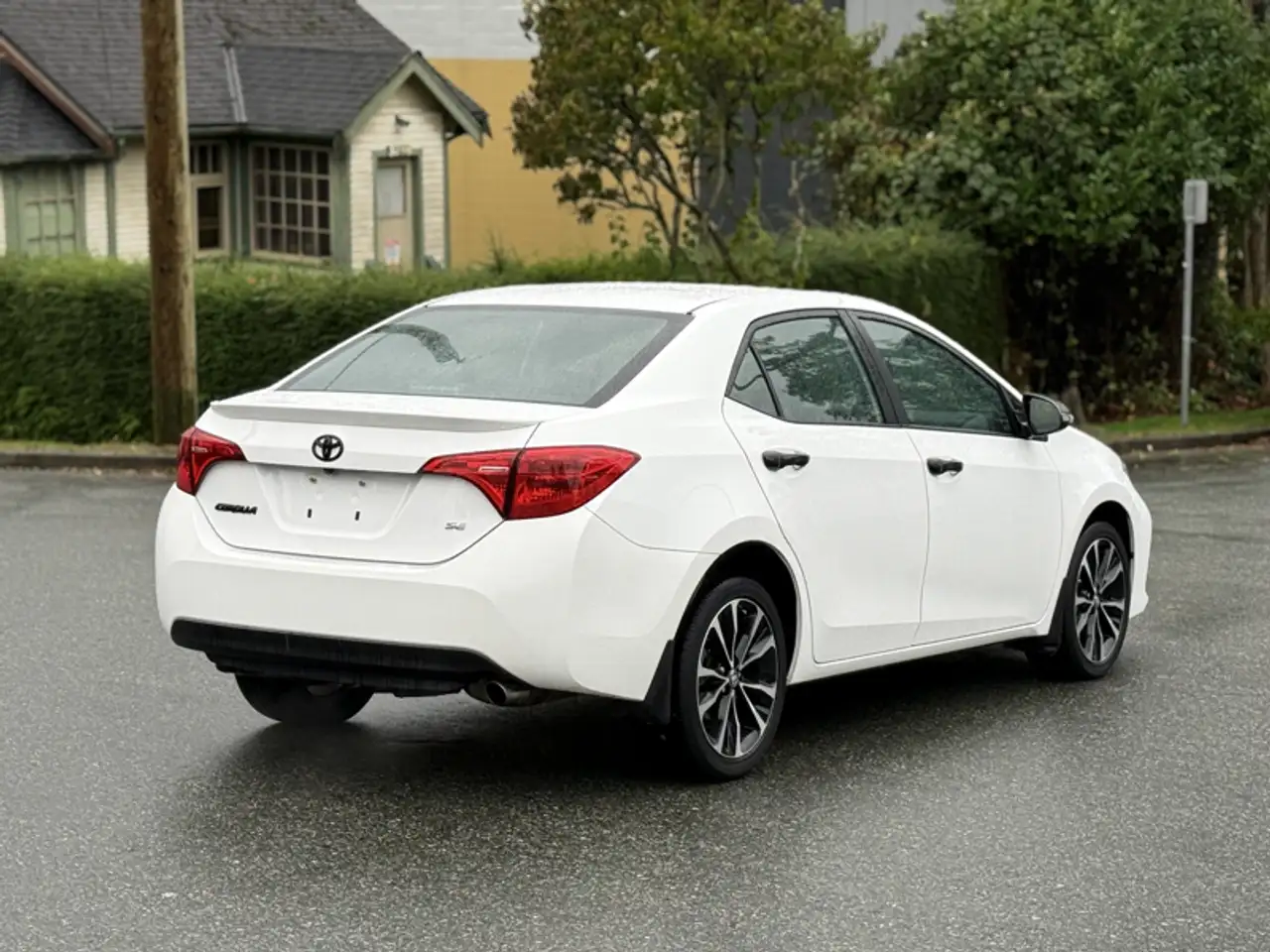 Toyota Corolla fotografie Toyota Corolla