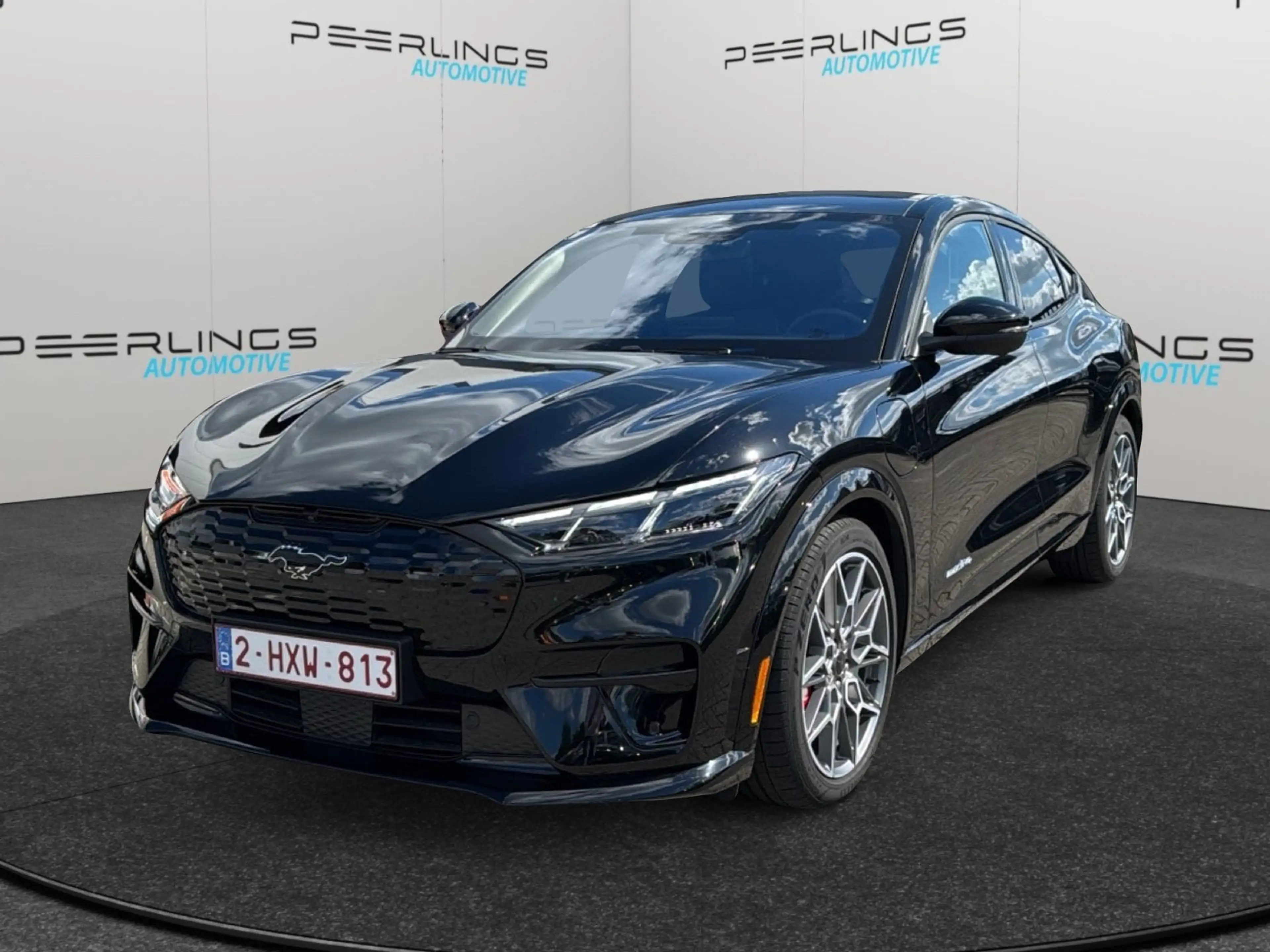 Ford Mustang 91 kWh AWD GT — photo 2