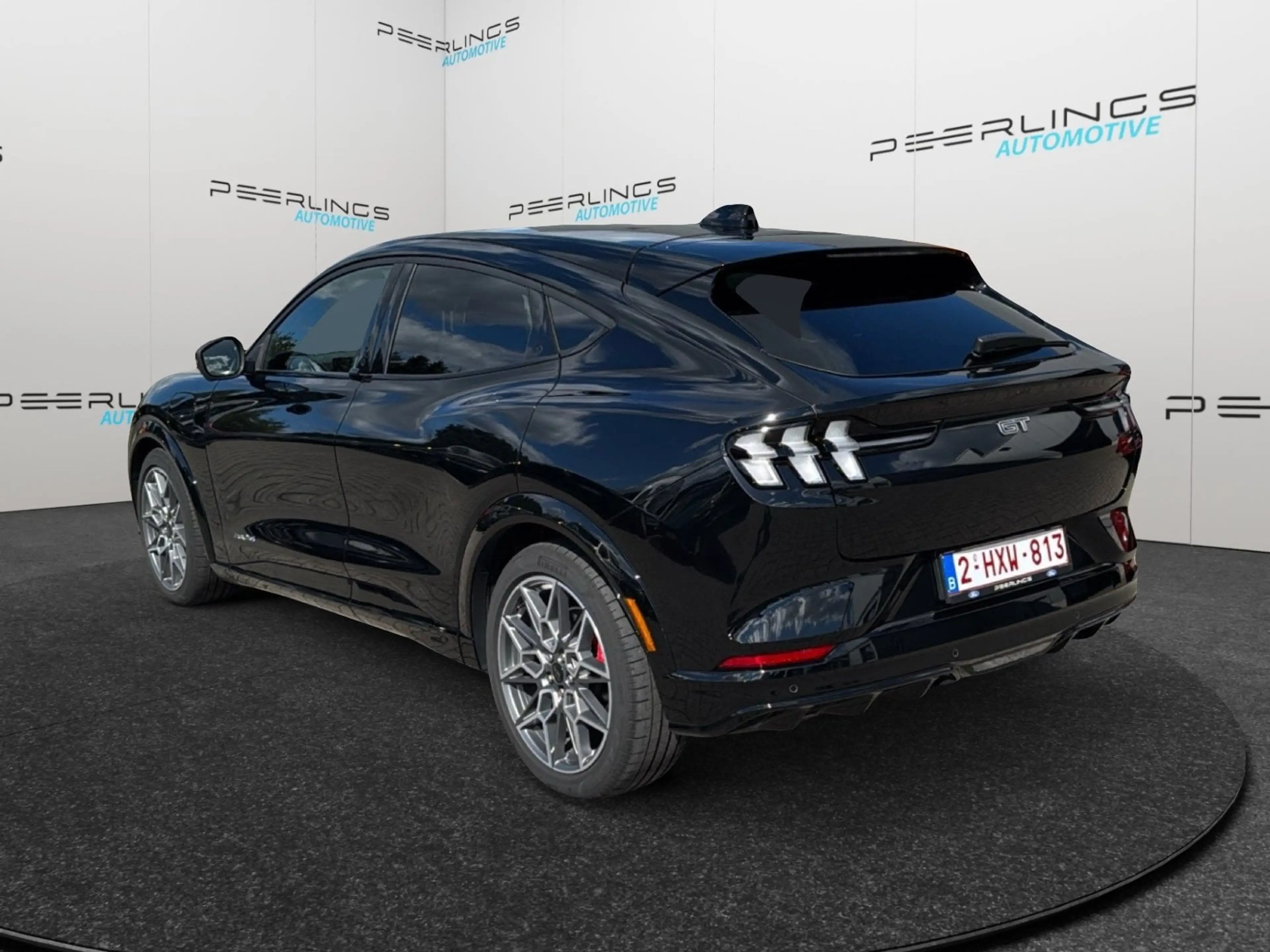 Ford Mustang 91 kWh AWD GT — photo 6