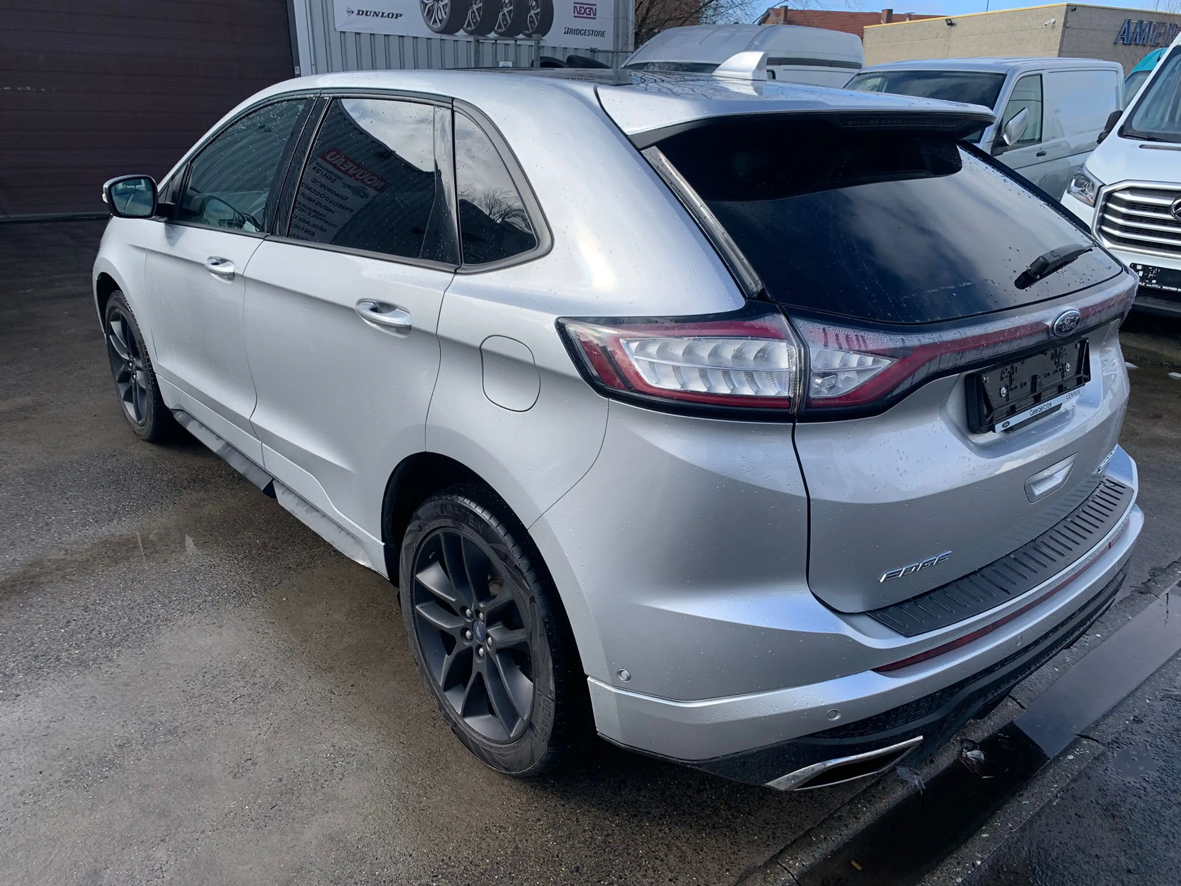 Ford Edge Edge 2.0 TDCi AWD Titanium PowerShift — photo 6