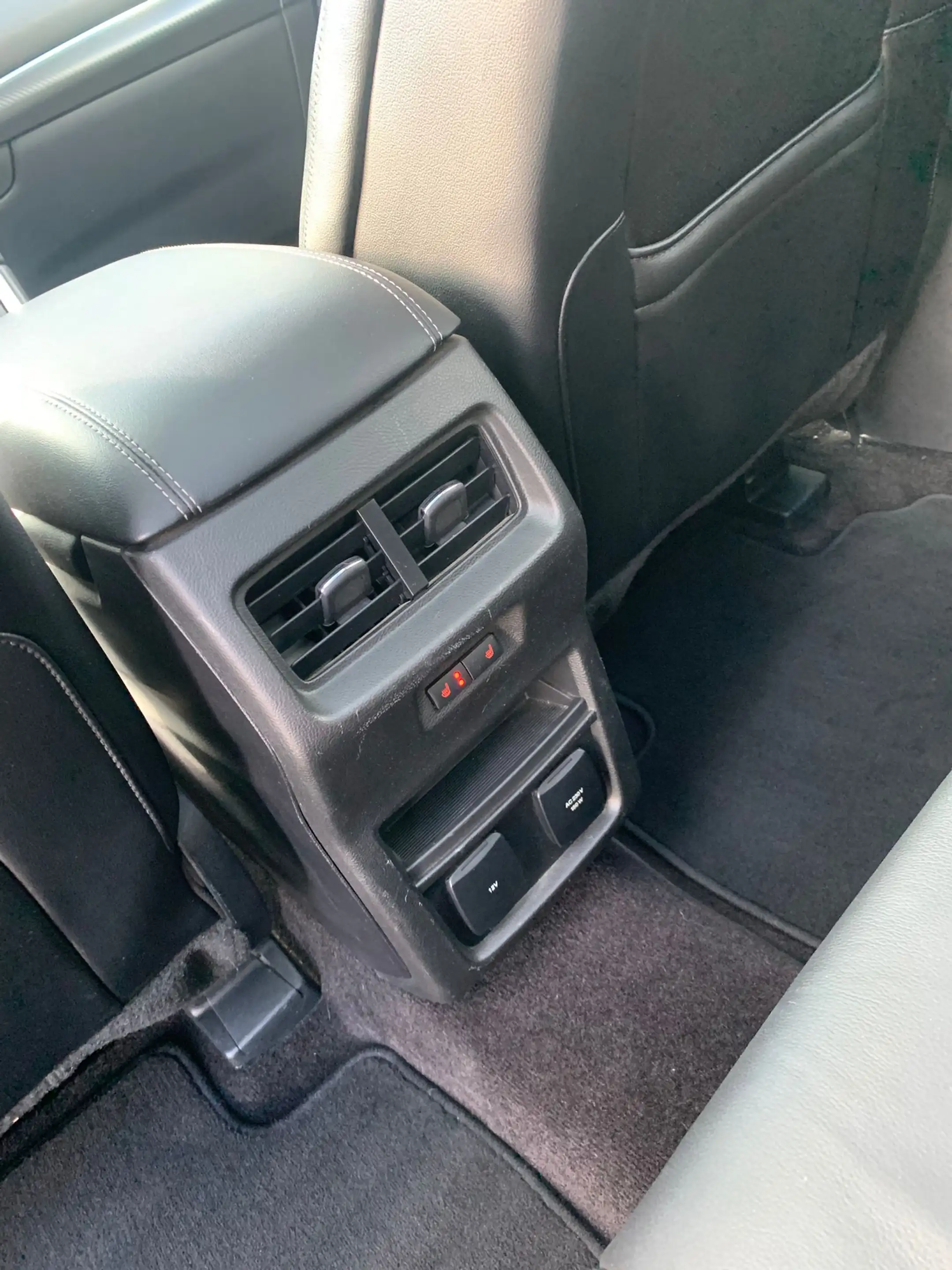 Ford Edge Edge 2.0 TDCi AWD Titanium PowerShift — photo 13