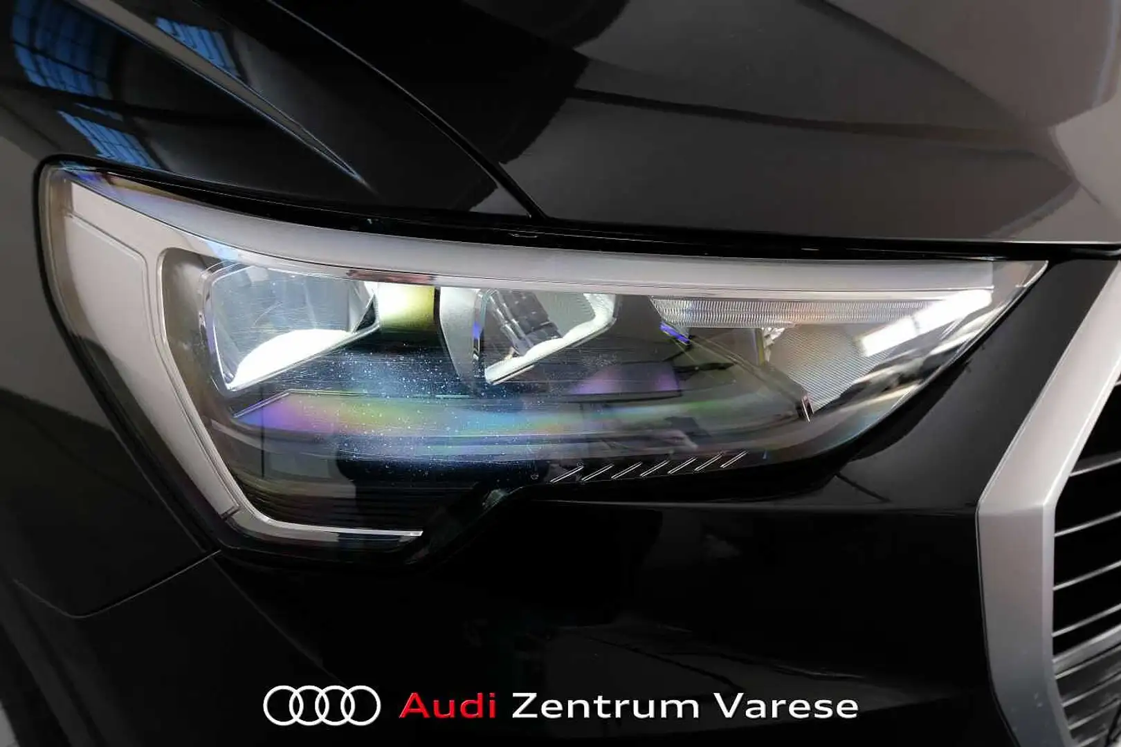 Audi Q3 35 TFSI 150CV Stronic Advanced Nero - 2