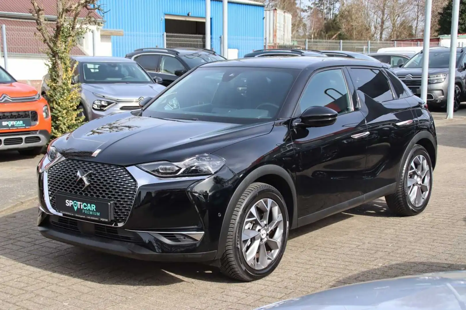 DS Automobiles DS 3 Crossback DS 3 CROSSBACK E-TENSE GRAND CHIC *Opera LEDER* Schwarz - 1