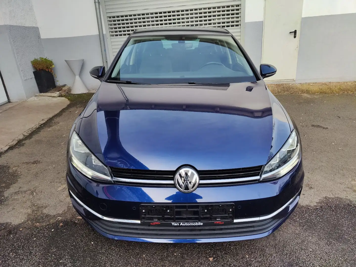 Volkswagen Golf VII Lim. 2.0 TDI Comfortline Navi Azul - 2