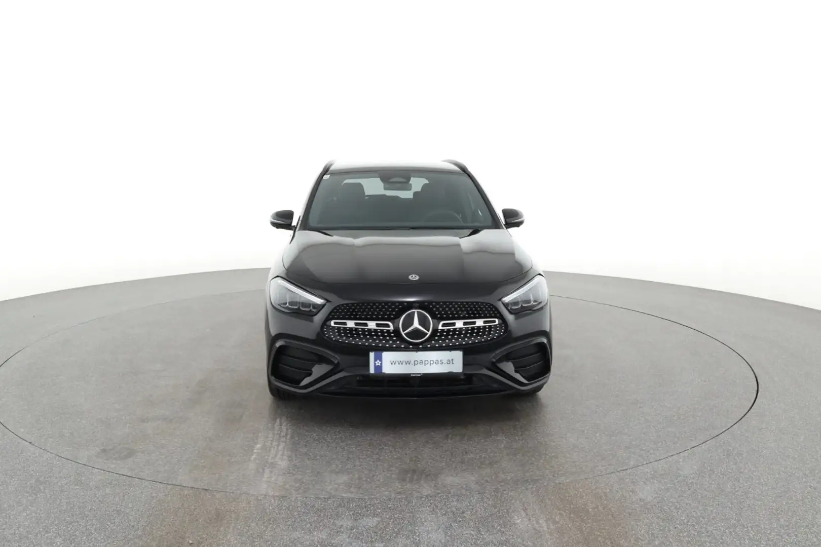 Mercedes-Benz GLA 200 d 4MATIC Off-Roader Park Paket, AHV mit ESP Schwarz - 2