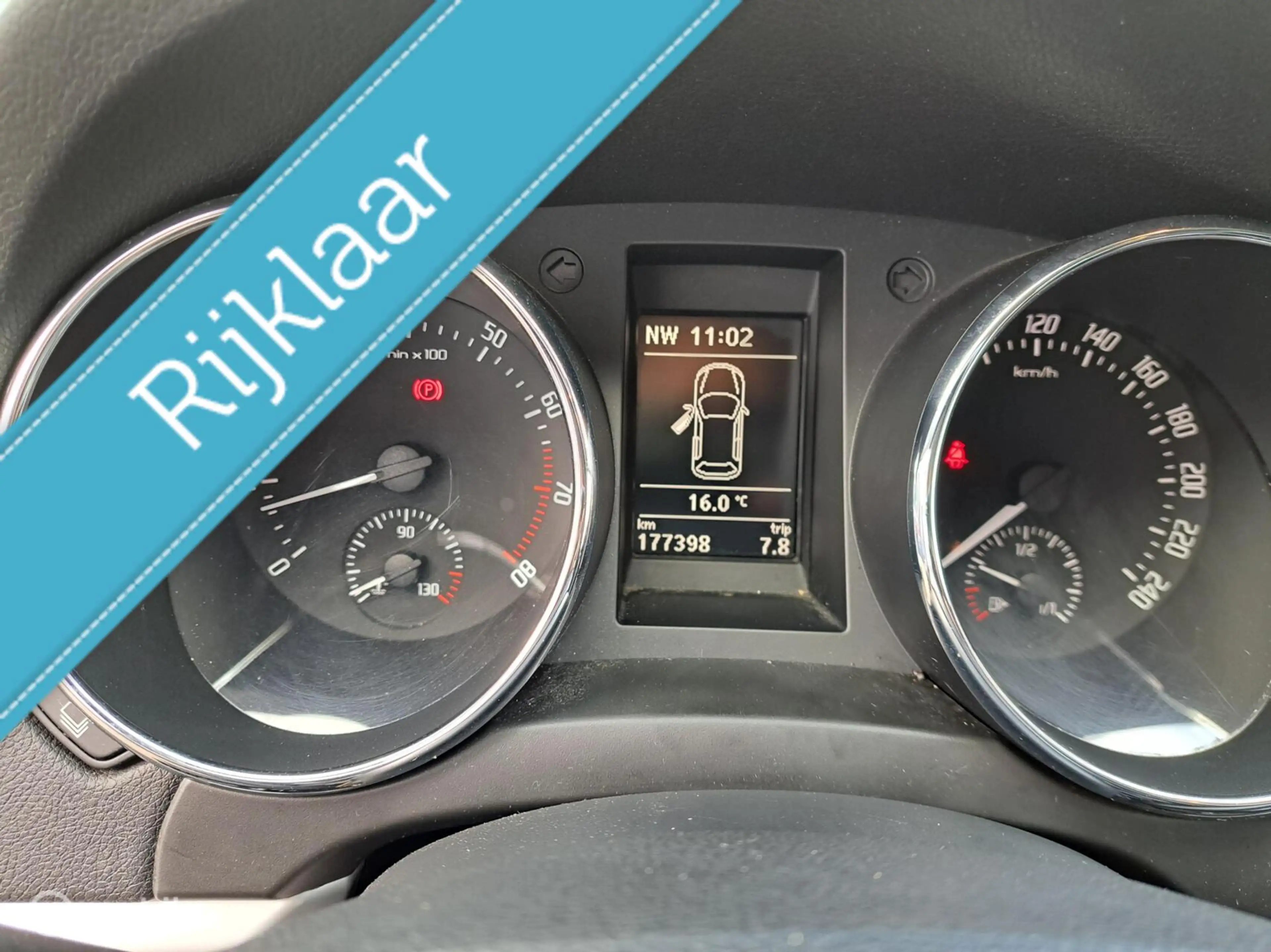 Skoda Yeti 1.2 TSI Ambition — photo 14