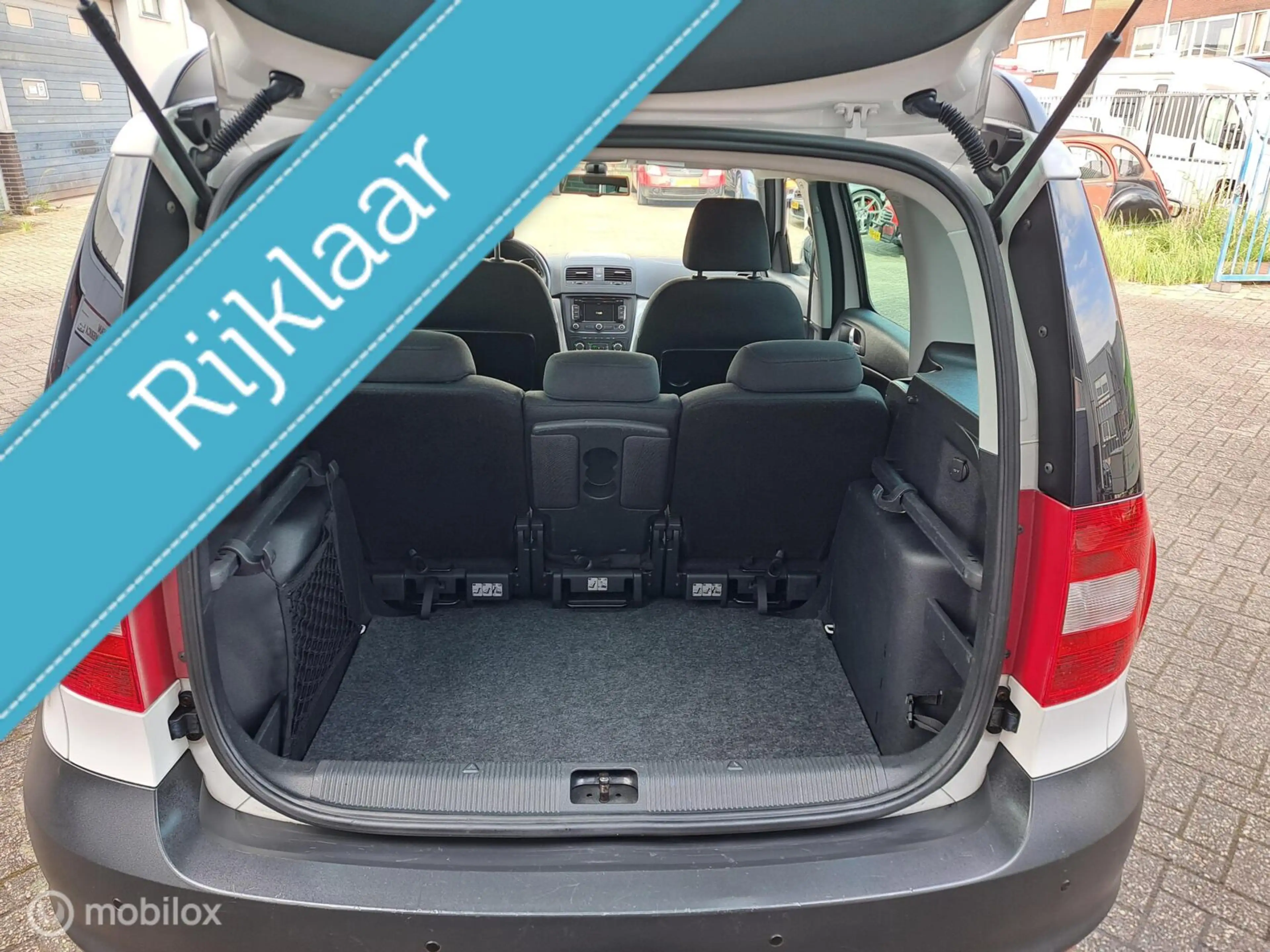Skoda Yeti 1.2 TSI Ambition — photo 8