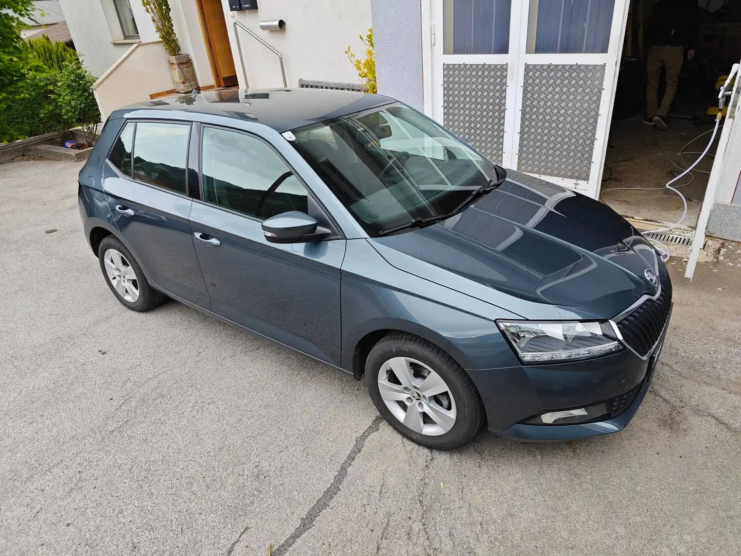 Skoda Fabia Fabia Ambition 1,0 TSI Ambition Grau - 2