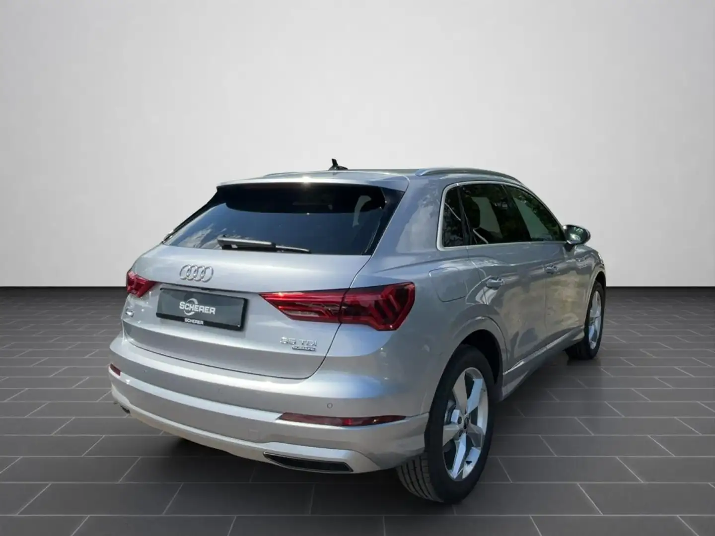 Audi Q3 advanced 35 TDI*uvP:59.375,-*MMI Navi*Kamera*Busin Silber - 2