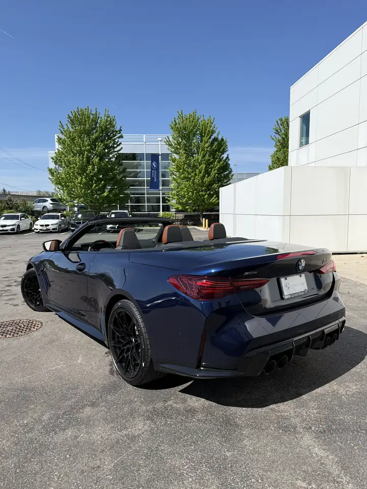 2025 BMW M4