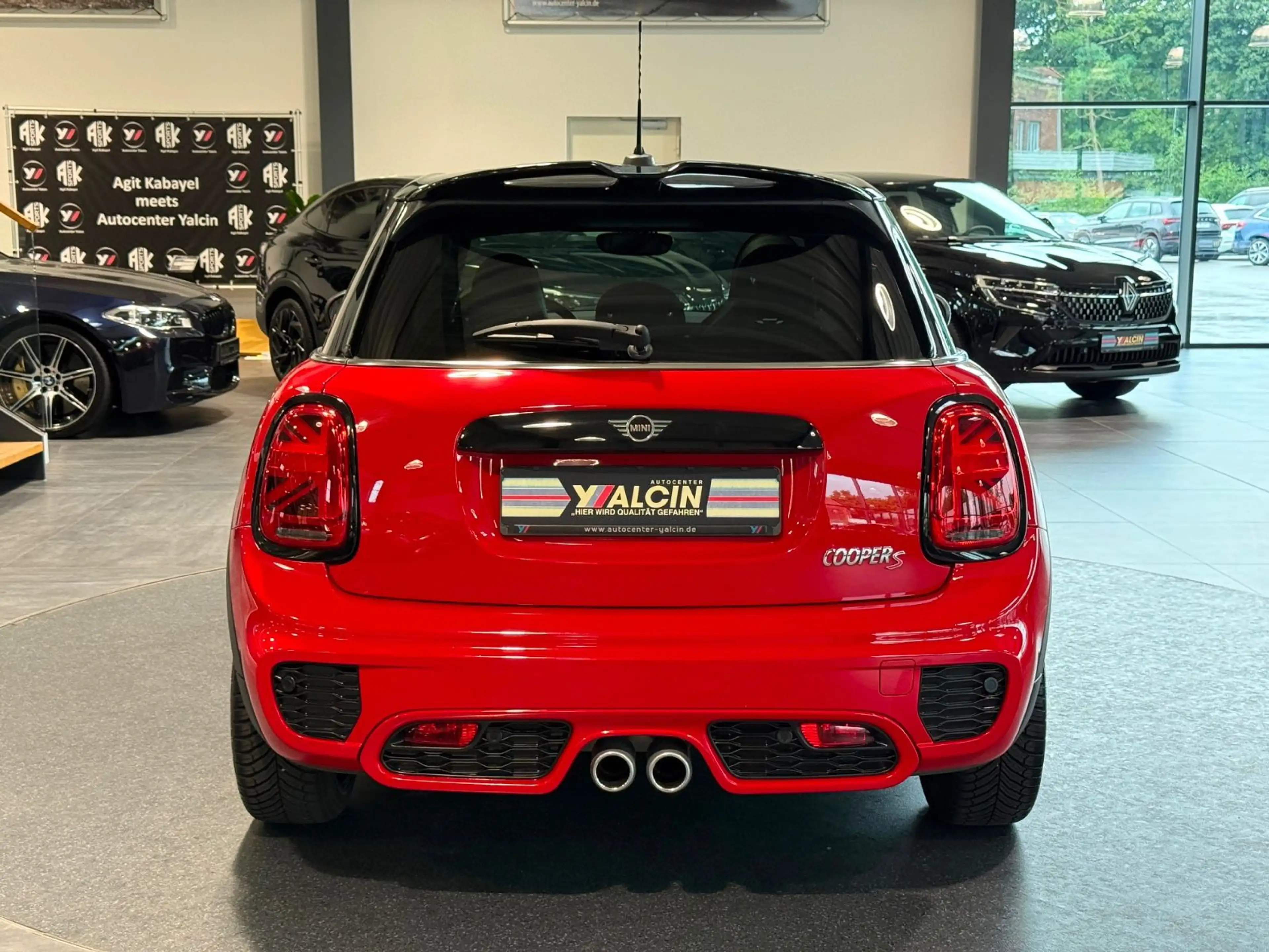MINI Cooper S 5-Türer S-HEFT/NAVI/PANORAMA/PDC/LM — photo 3