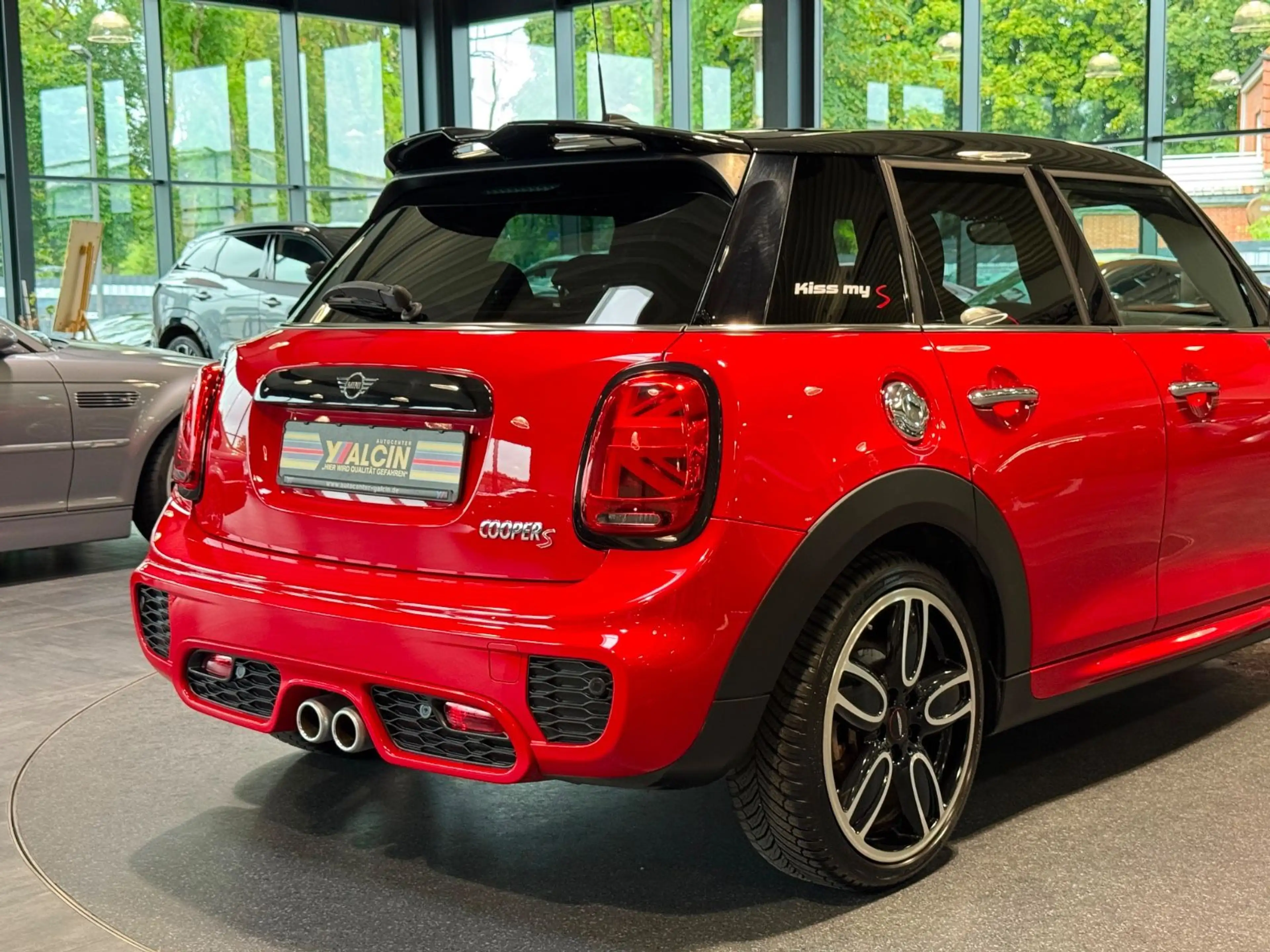 MINI Cooper S 5-Türer S-HEFT/NAVI/PANORAMA/PDC/LM — photo 10