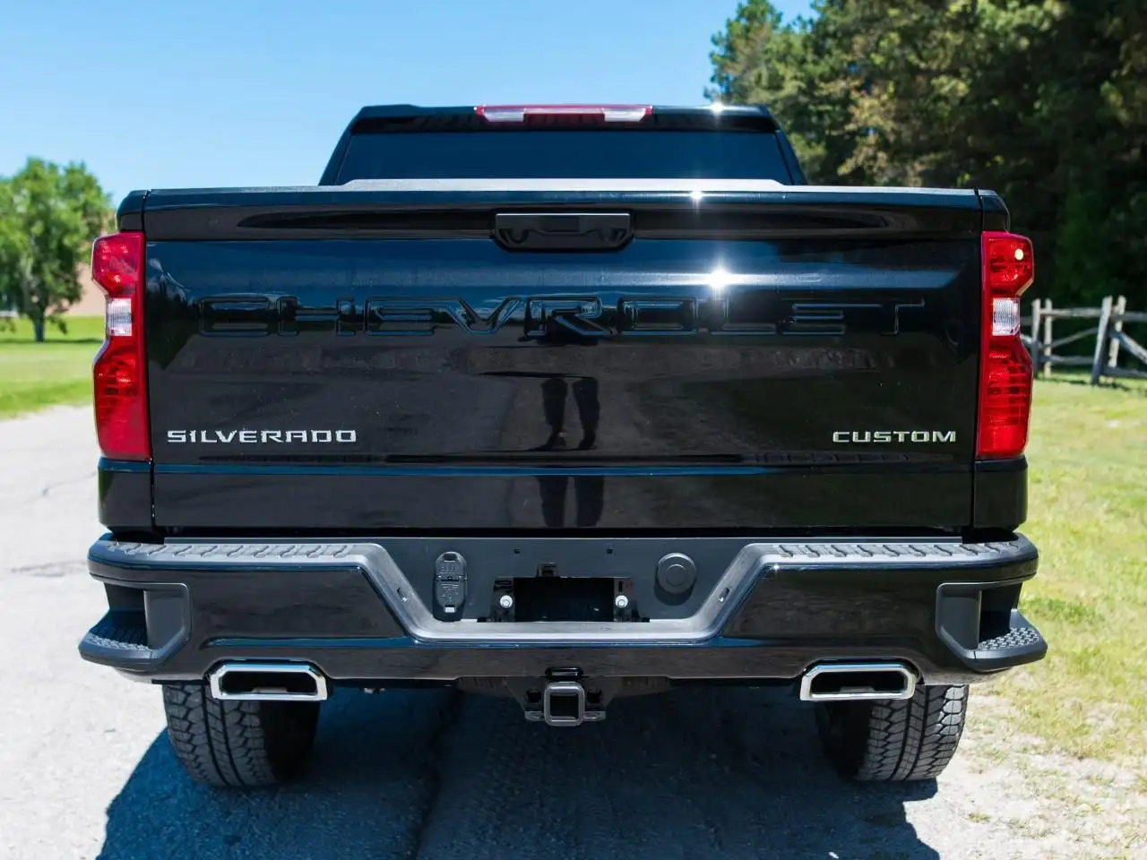 Chevrolet Silverado 1500 снимка Chevrolet Silverado 1500
