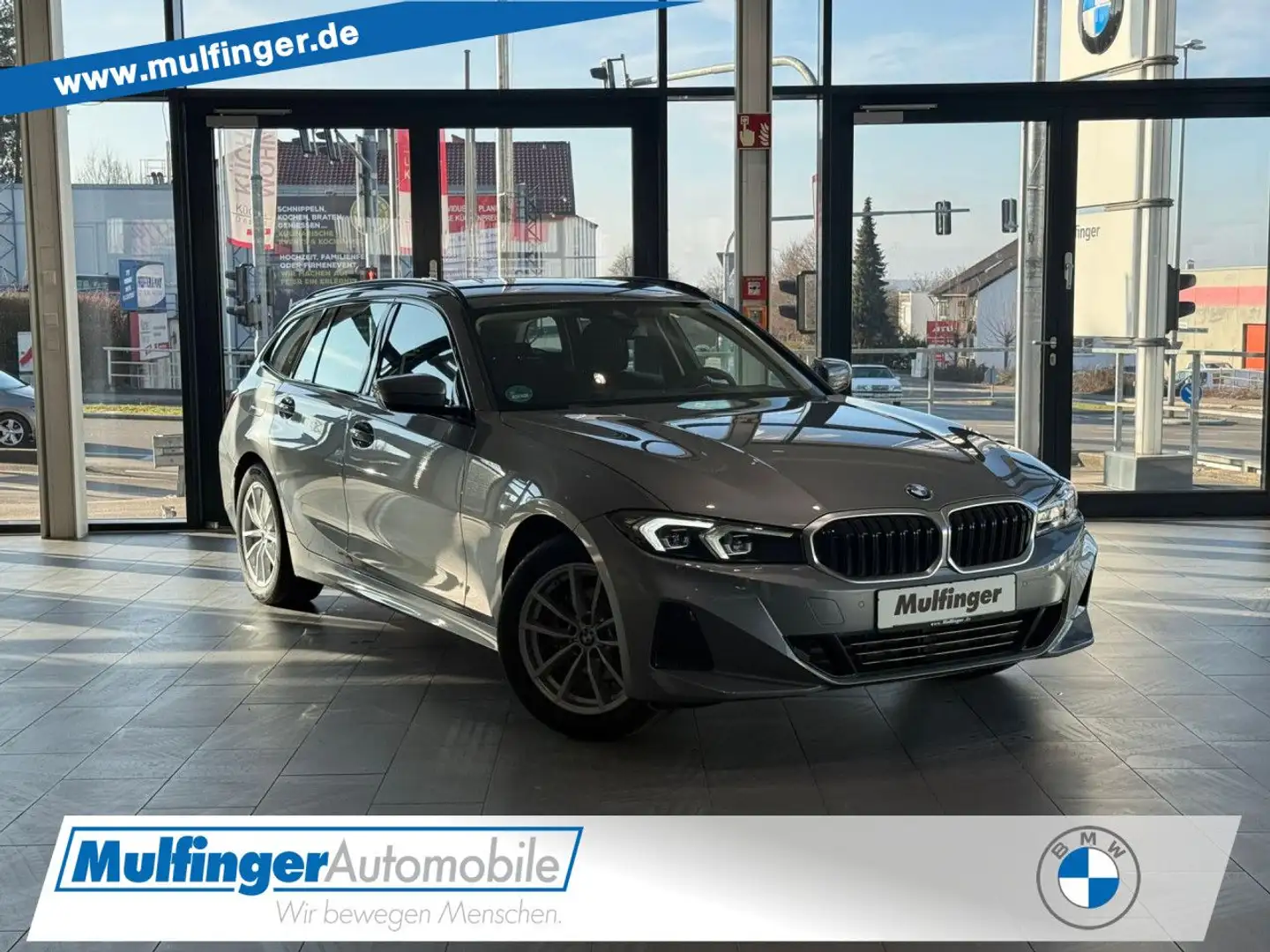 BMW 320 d T. Kamera LED Live-Navi DAB Sitzh.AHK Klima Šedá - 1