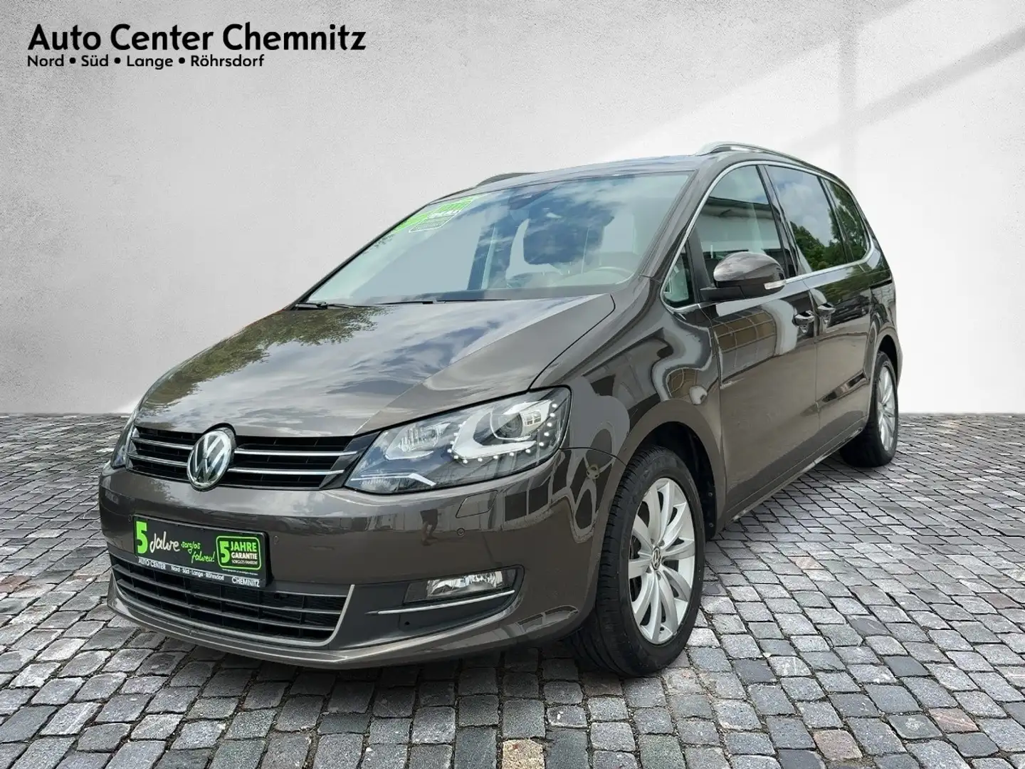 Volkswagen Sharan 1.4 DSG Highline PanoSD/Xenon/Navi/Leder Zwart - 2