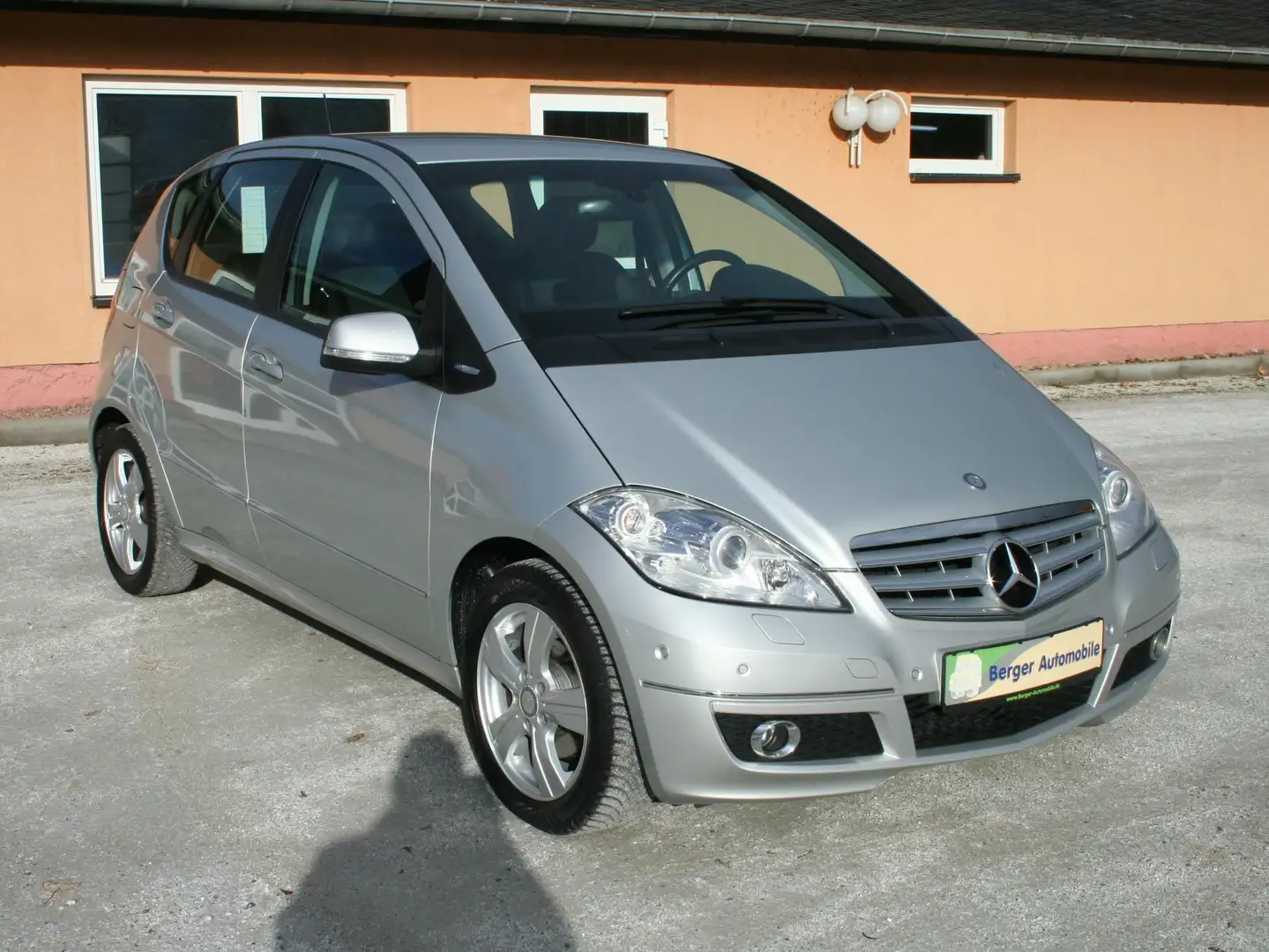 Mercedes-Benz A 180 A 180 BE Avantgarde *Xenon* Gris - 1