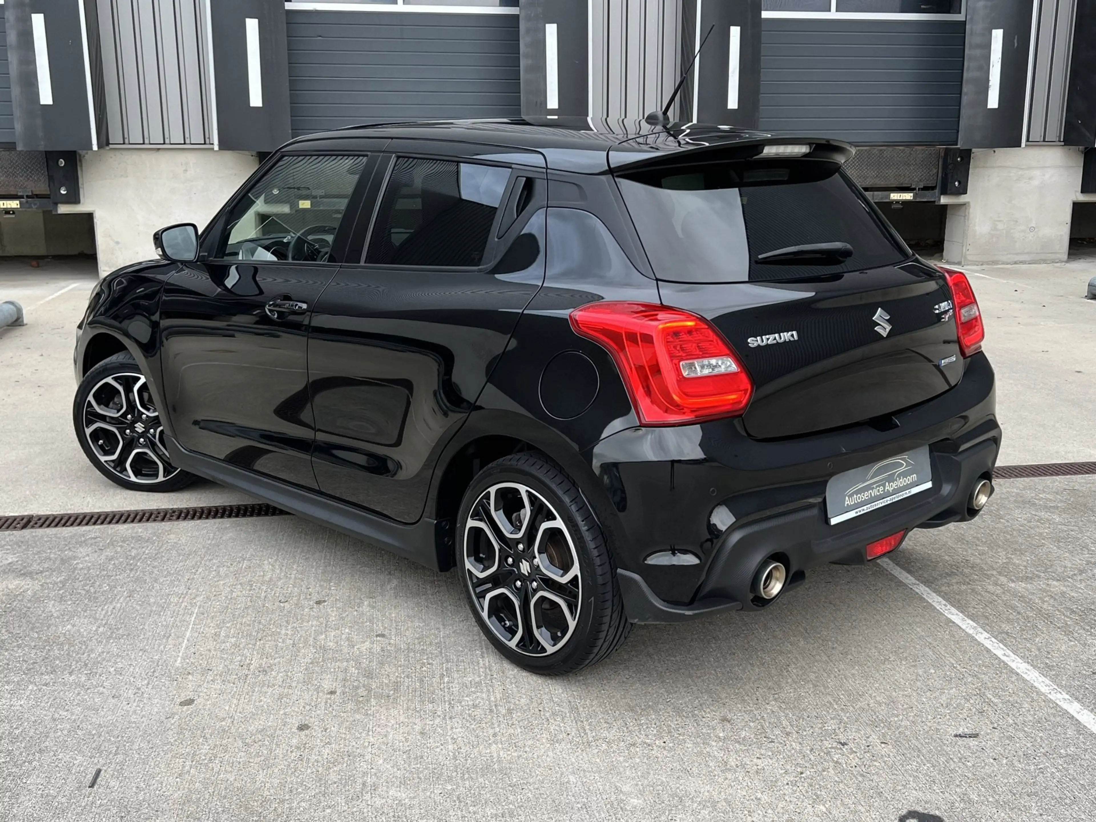 Suzuki Swift 1.4 Sport Smart Hybrid, Led, Navi — photo 10