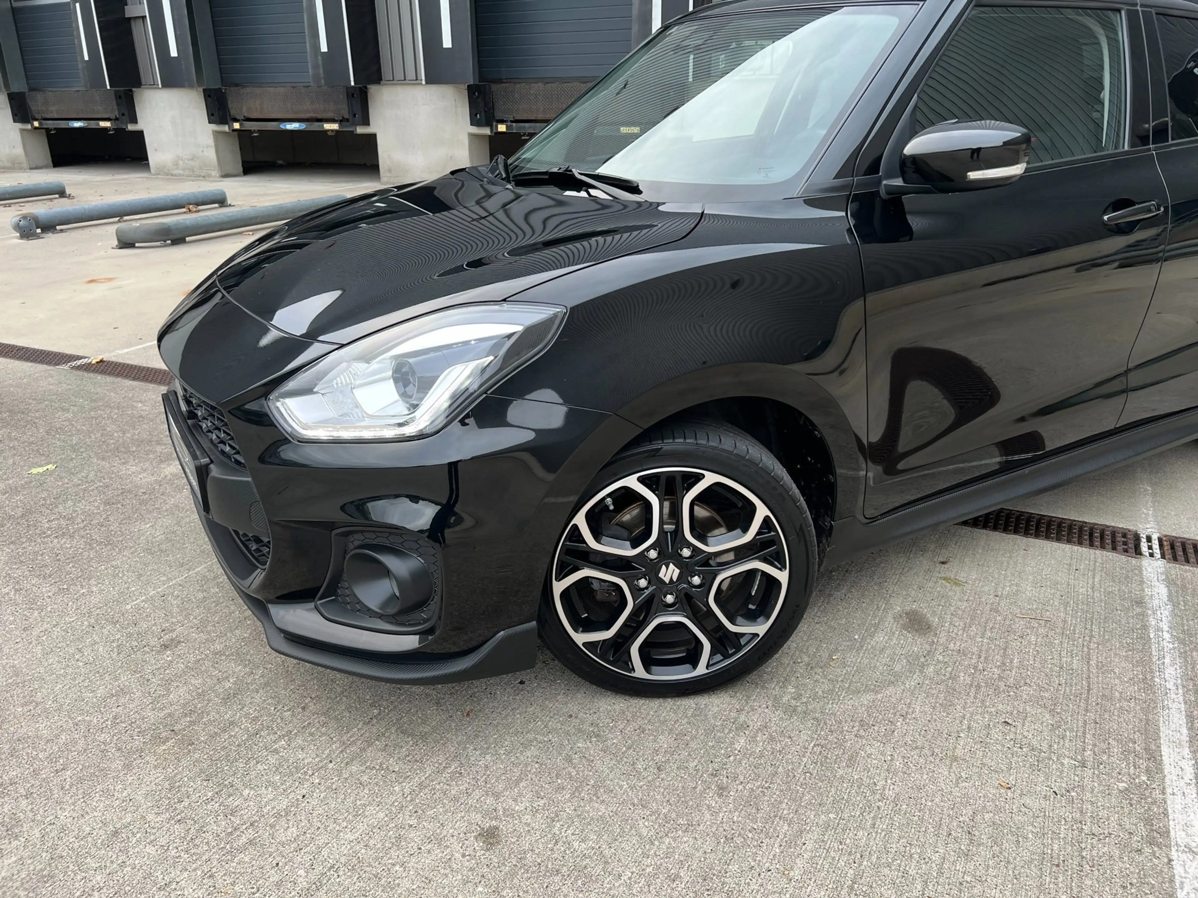 Suzuki Swift 1.4 Sport Smart Hybrid, Led, Navi — photo 2
