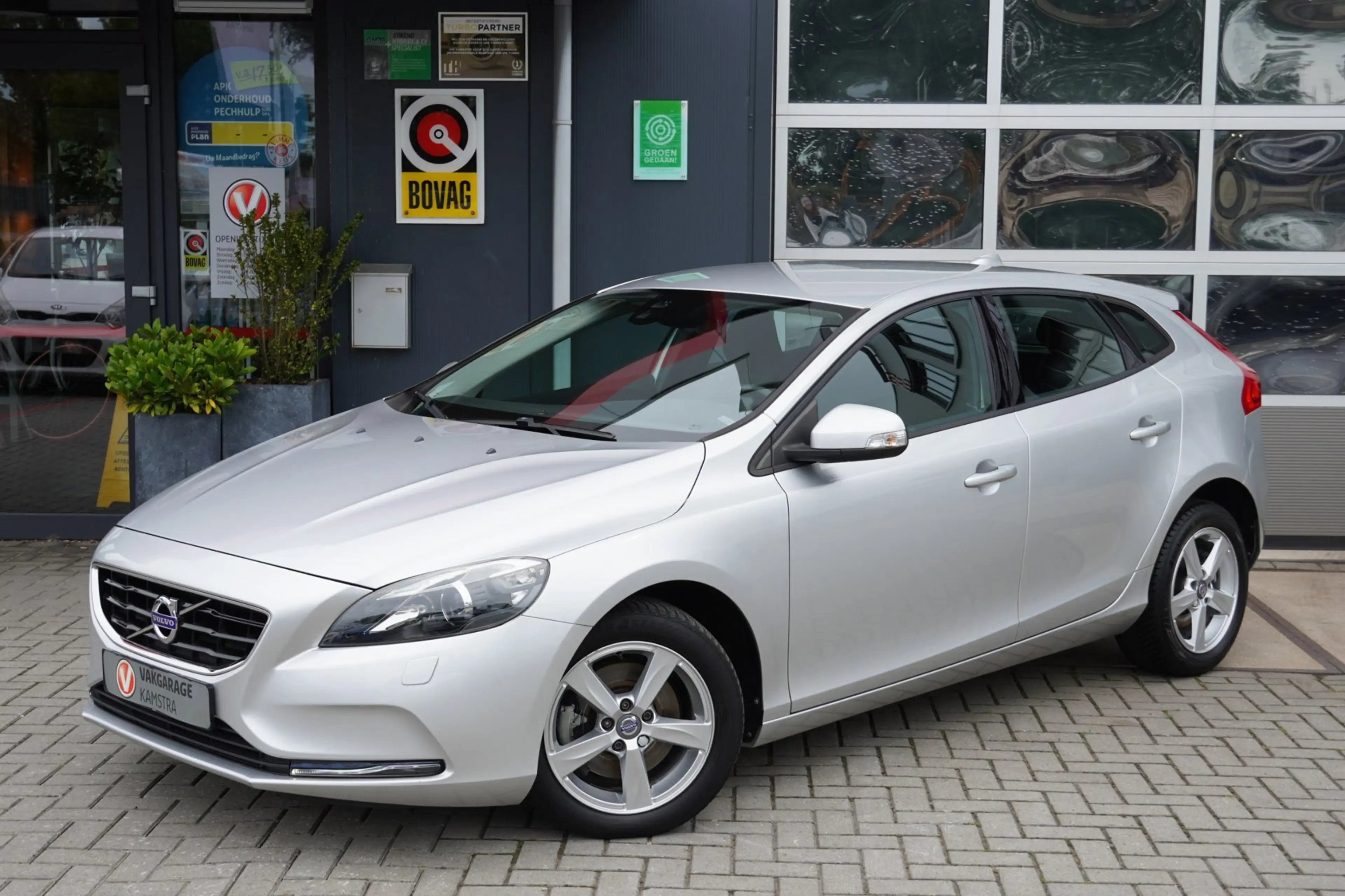 Volvo V40 1.6 T2 120PK Summum Airco/Cruise/PDC/Stoelverw. — photo 15