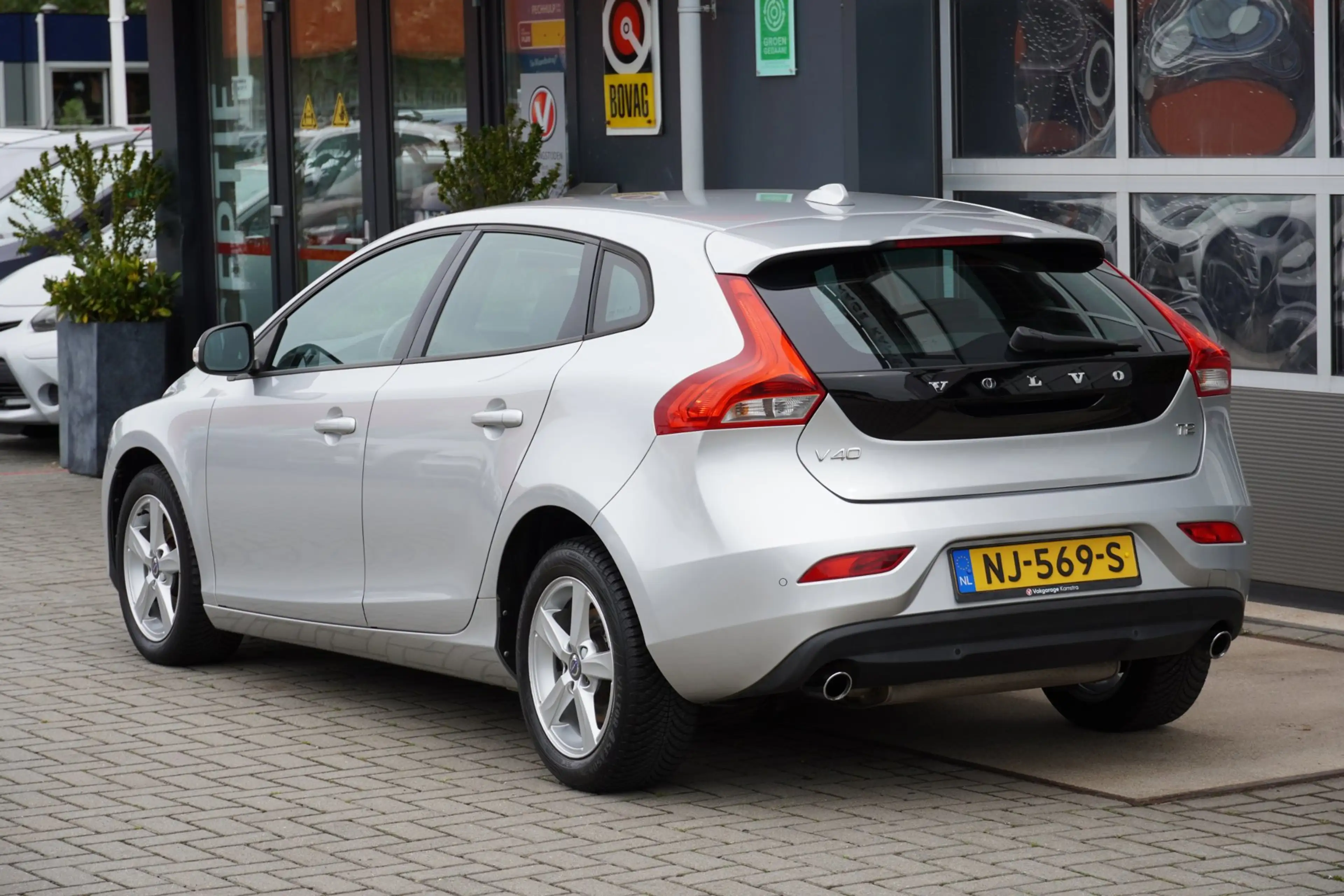 Volvo V40 1.6 T2 120PK Summum Airco/Cruise/PDC/Stoelverw. — photo 19