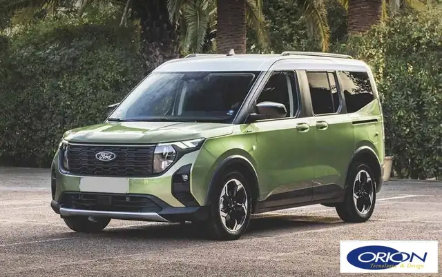 Ford Courier Ribassato TRASPORTO DISABILI (3+1 / 5+0)