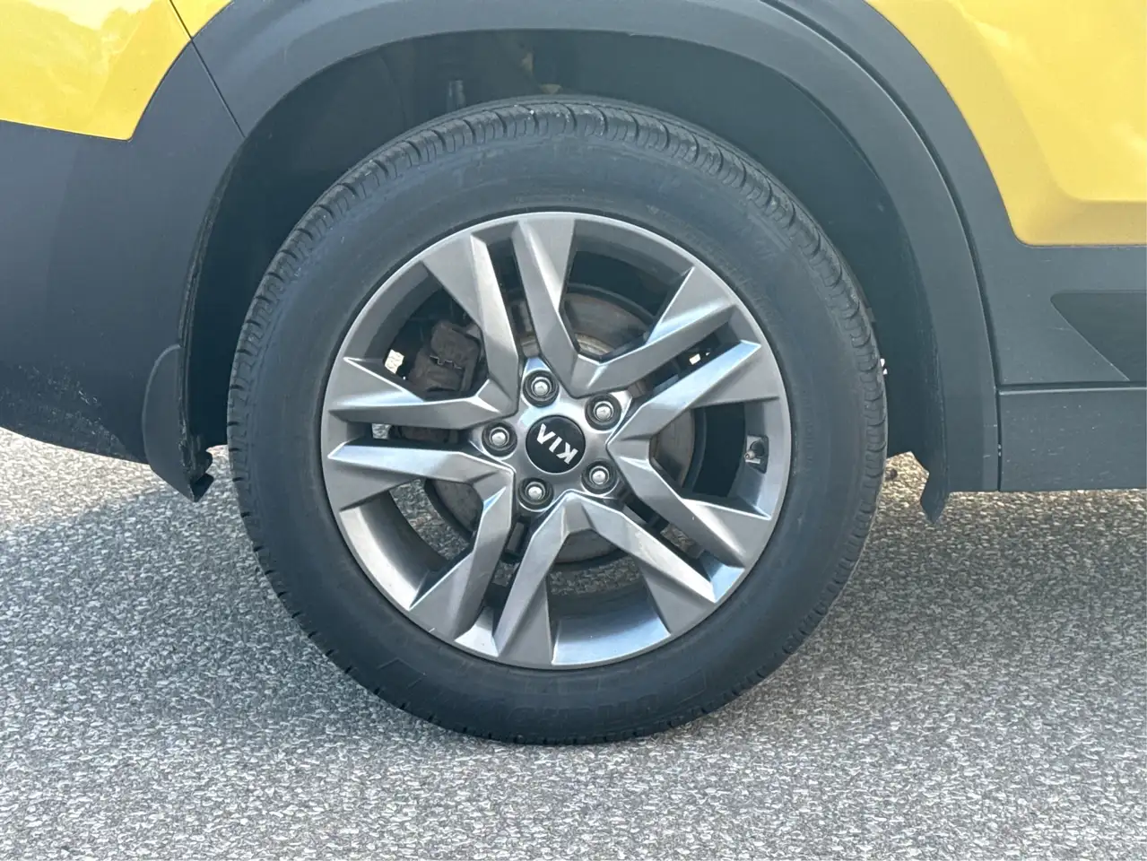 Kia Seltos снимка Kia Seltos