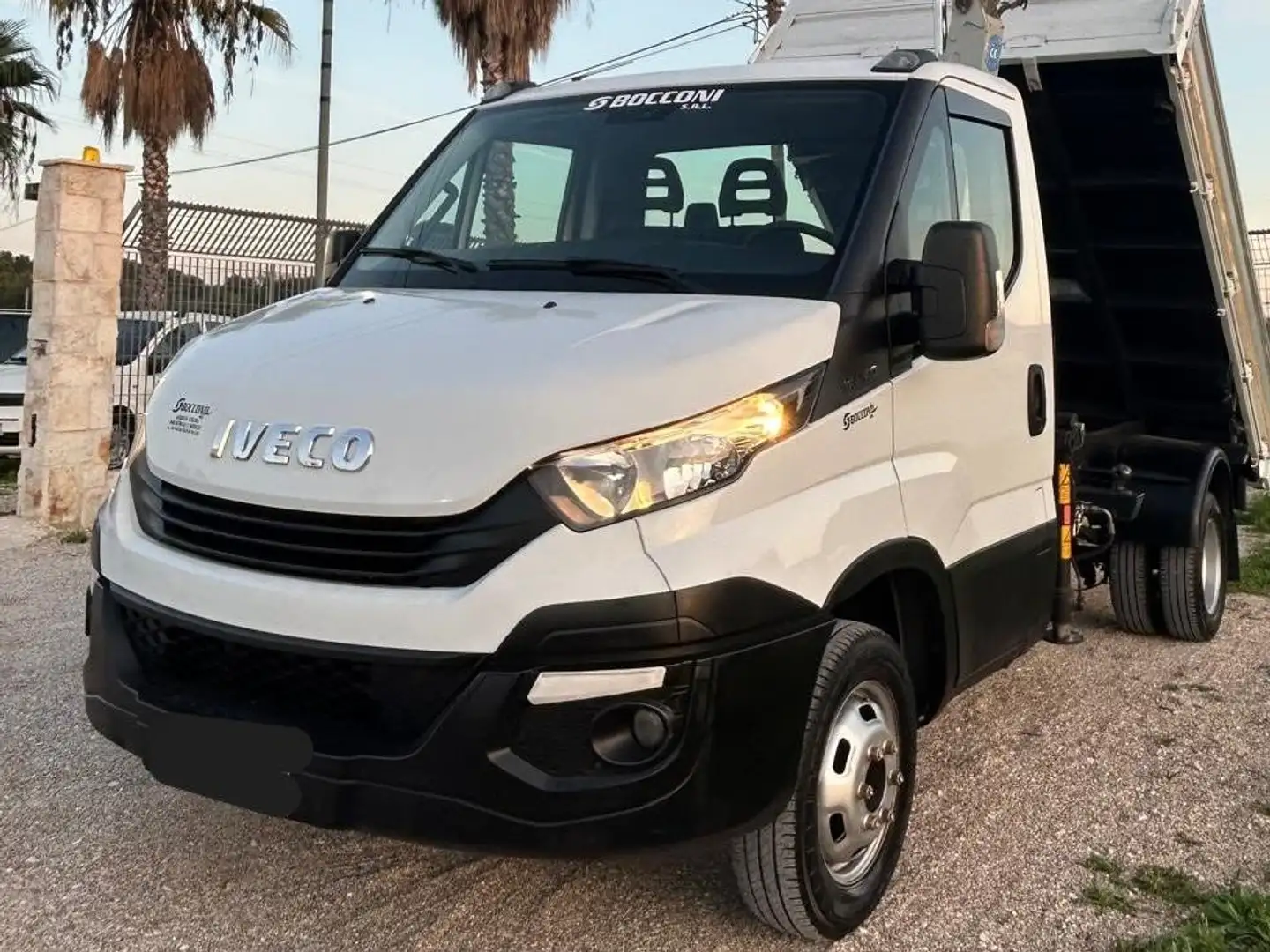 Iveco Daily 35-14 CON GRU Nero - 2