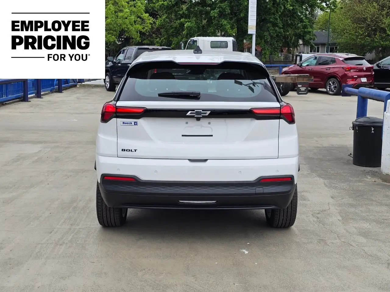 Chevrolet Bolt снимка Chevrolet Bolt