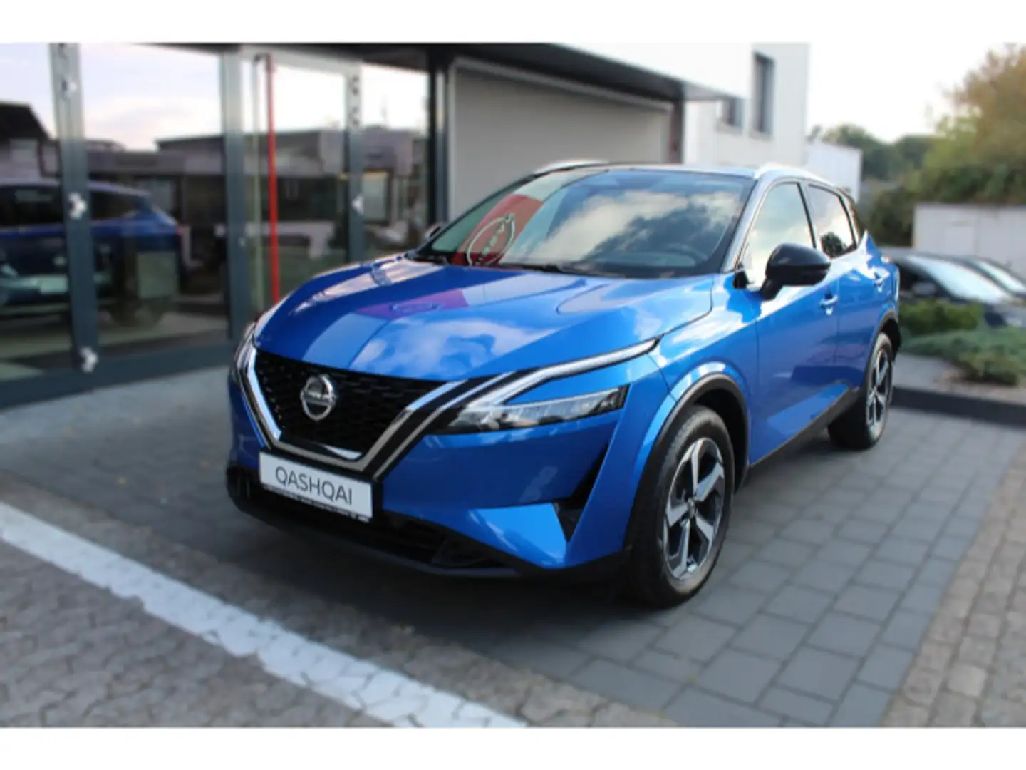 Nissan Qashqai 1.3 DIG-T Premiere Edition AT LED AHK Bleu - 2
