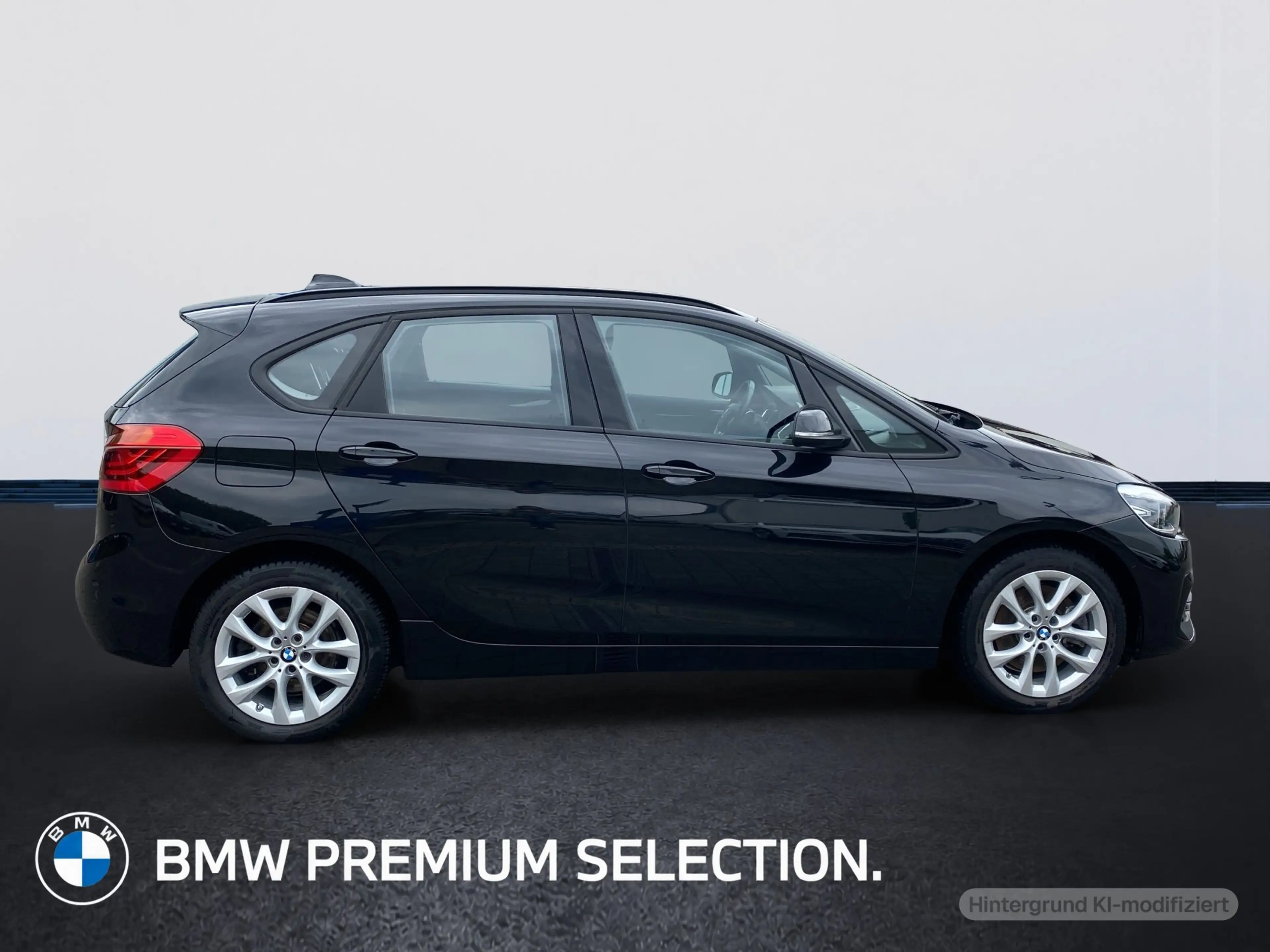 BMW 225 xe iPerformance Active Tourer — photo 10