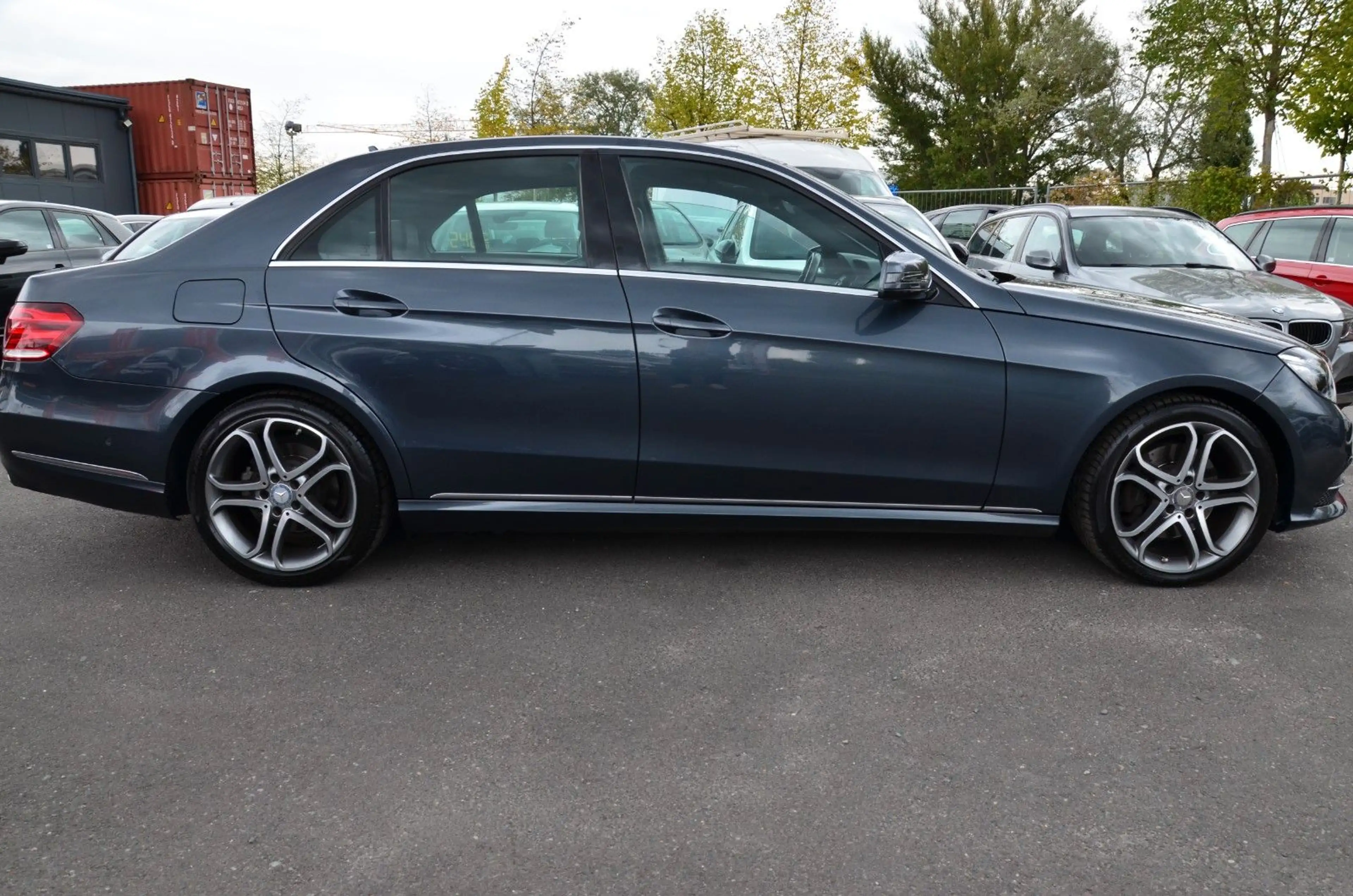 Mercedes-Benz E 200 E Limo*Avantgart*NAVI*LED*PDC*TEMPO*TOP* — photo 9