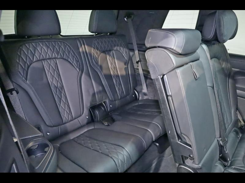 BMW X7 xDrive40i Kit M Sport — photo 11