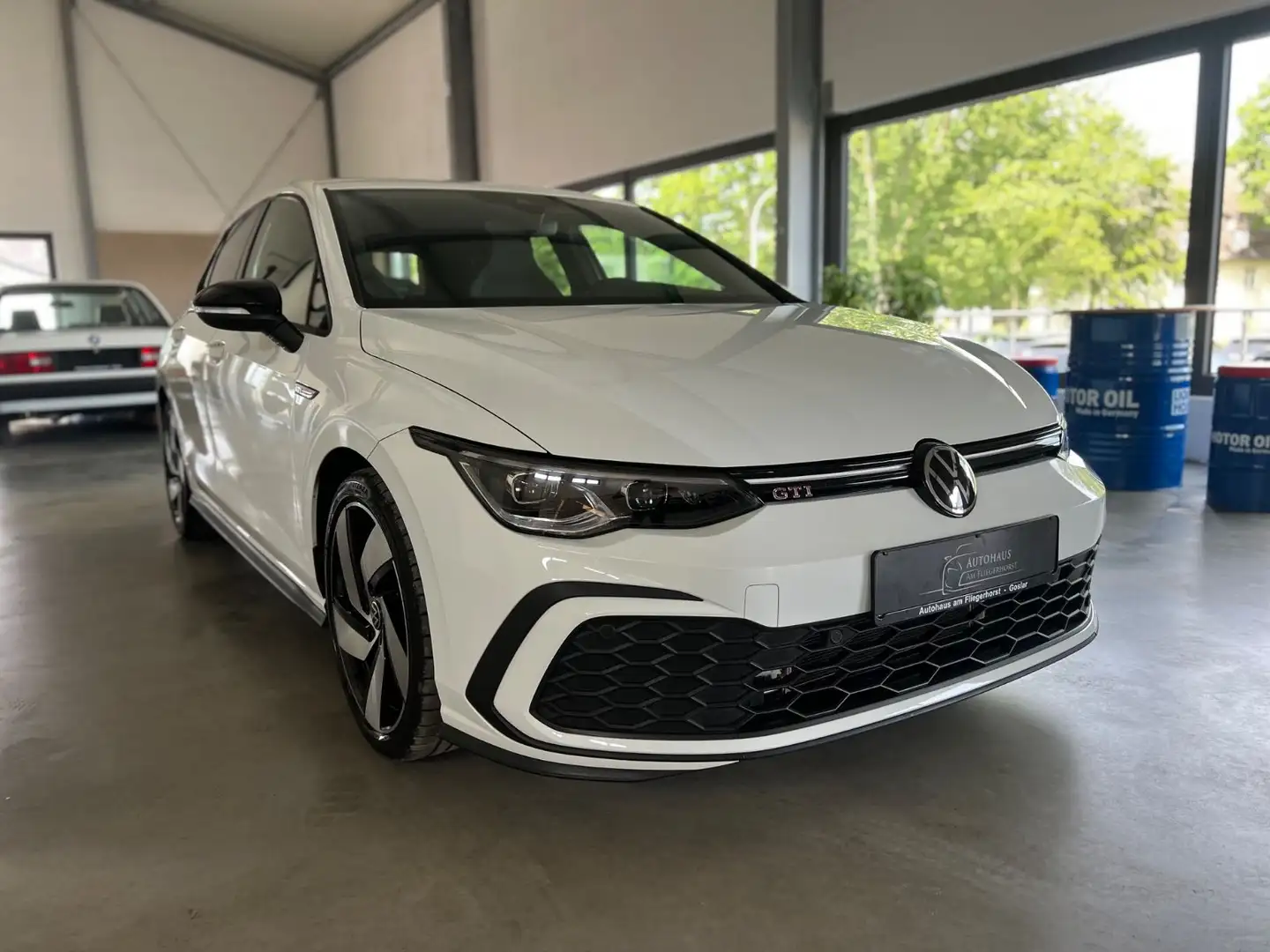 Volkswagen Golf VIII GTI 2.0 TSI Matrix/PDC/ACC/SHZ Weiß - 2