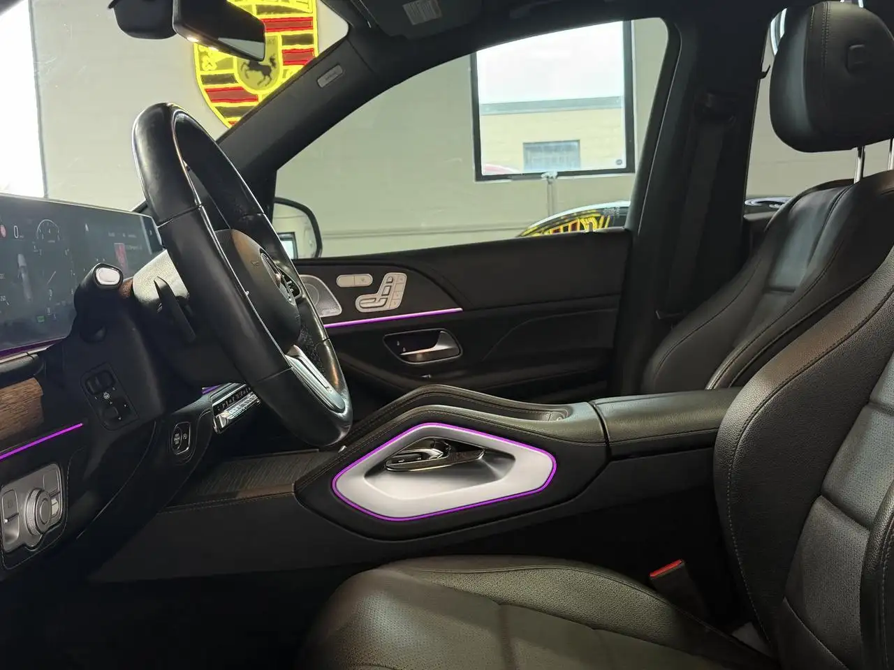 Mercedes-Benz GLE снимка Mercedes-Benz GLE