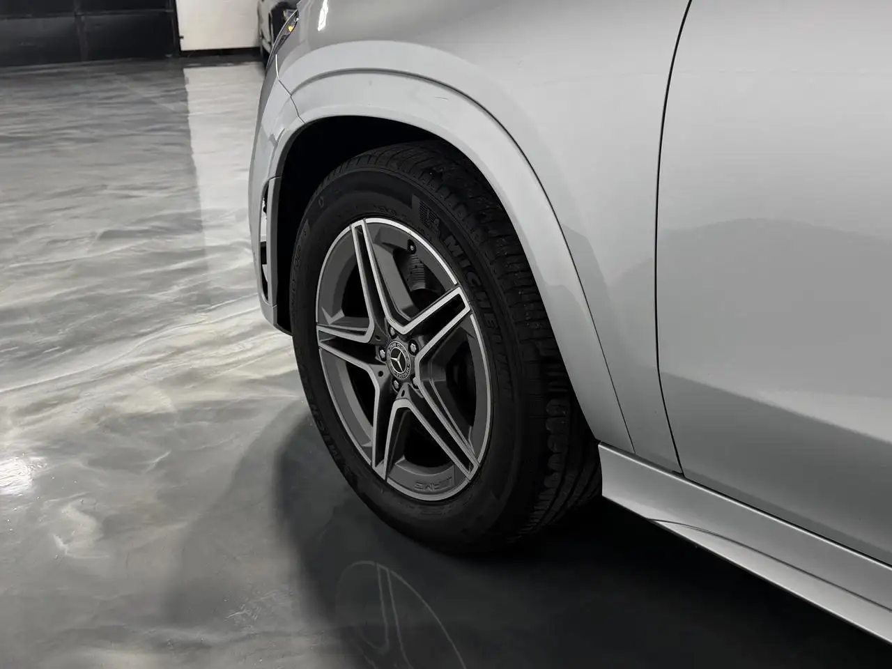 Mercedes-Benz GLE снимка Mercedes-Benz GLE